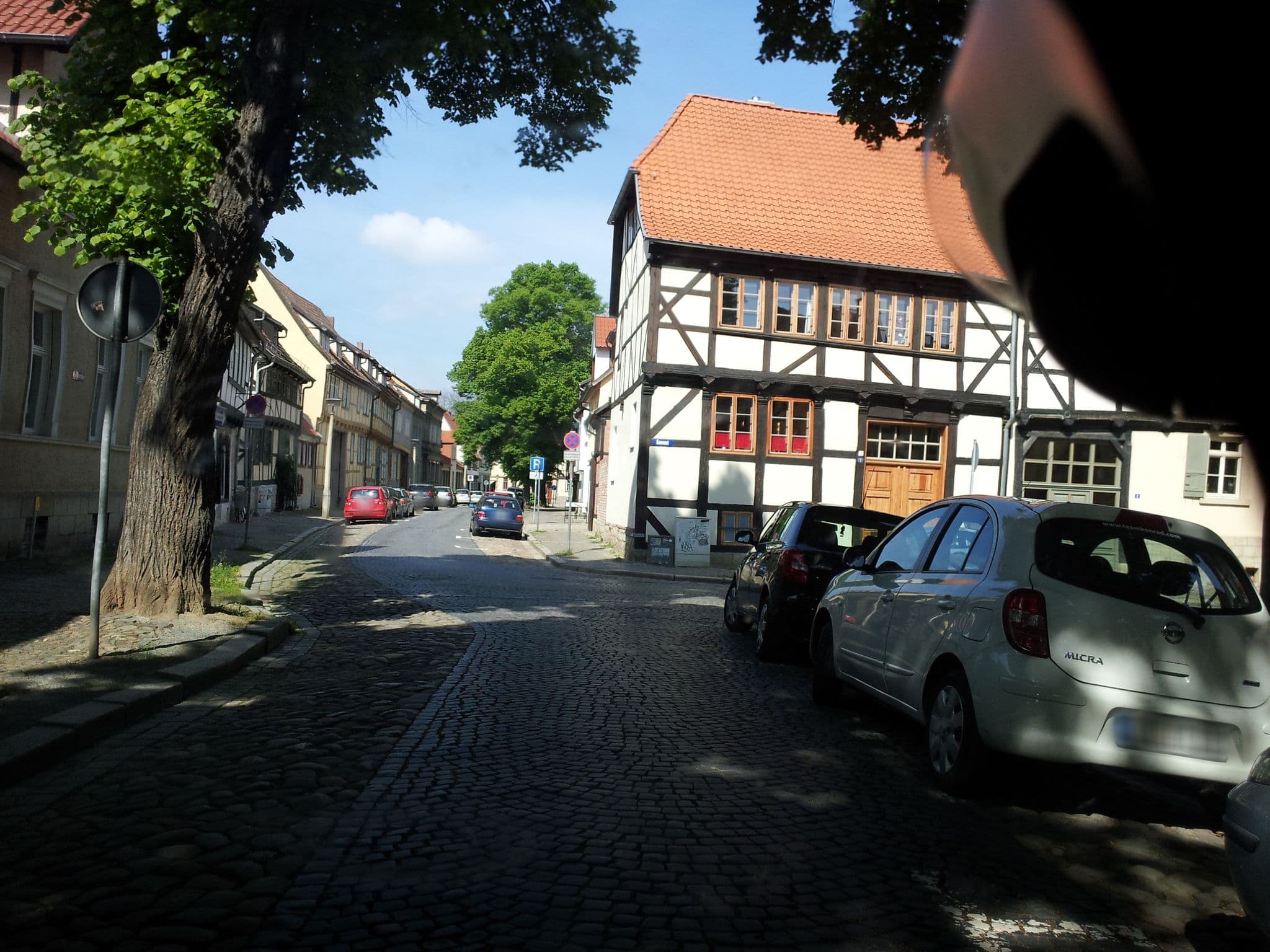 Street view near Ferienwohnung - Wohnen im Denkmal, Quedlinburg — © u14183 (CC BY-SA · Mapillary)