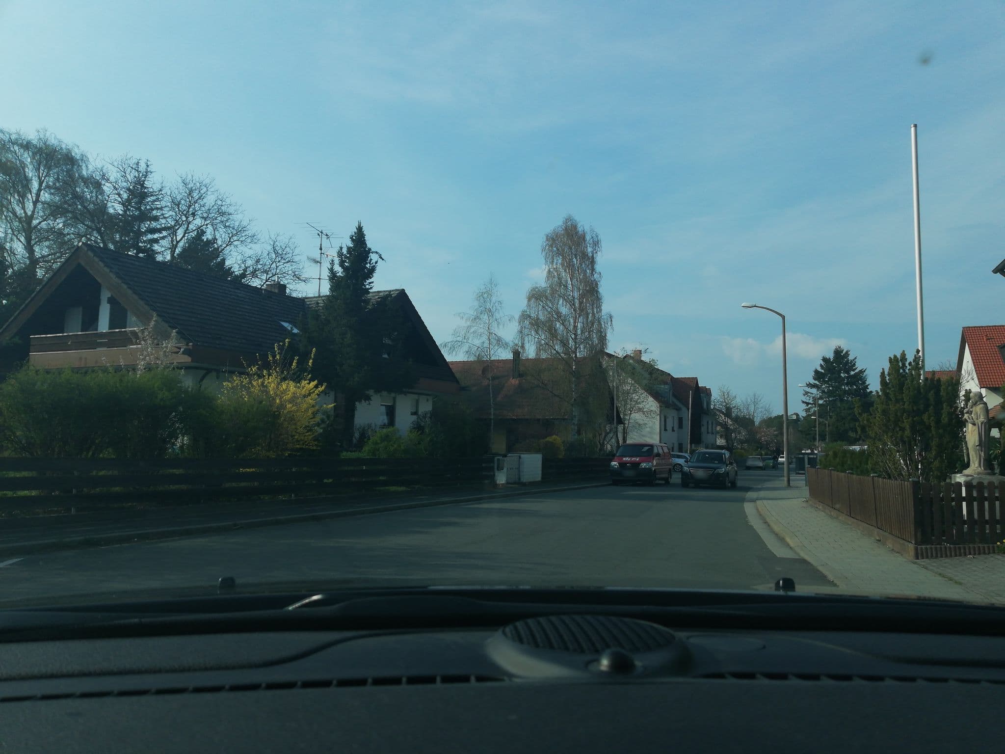 Street view near Pension Sendner, Heßdorf — © smiley269 (CC BY-SA · Mapillary)