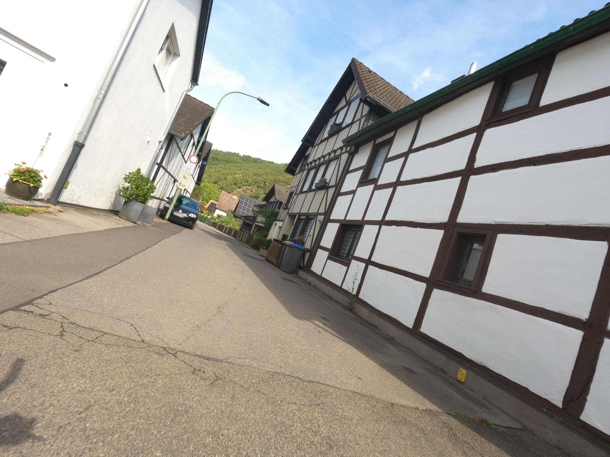 Street view near Eifelstübchen, Nideggen — © hektor1989 (CC BY-SA · Mapillary)