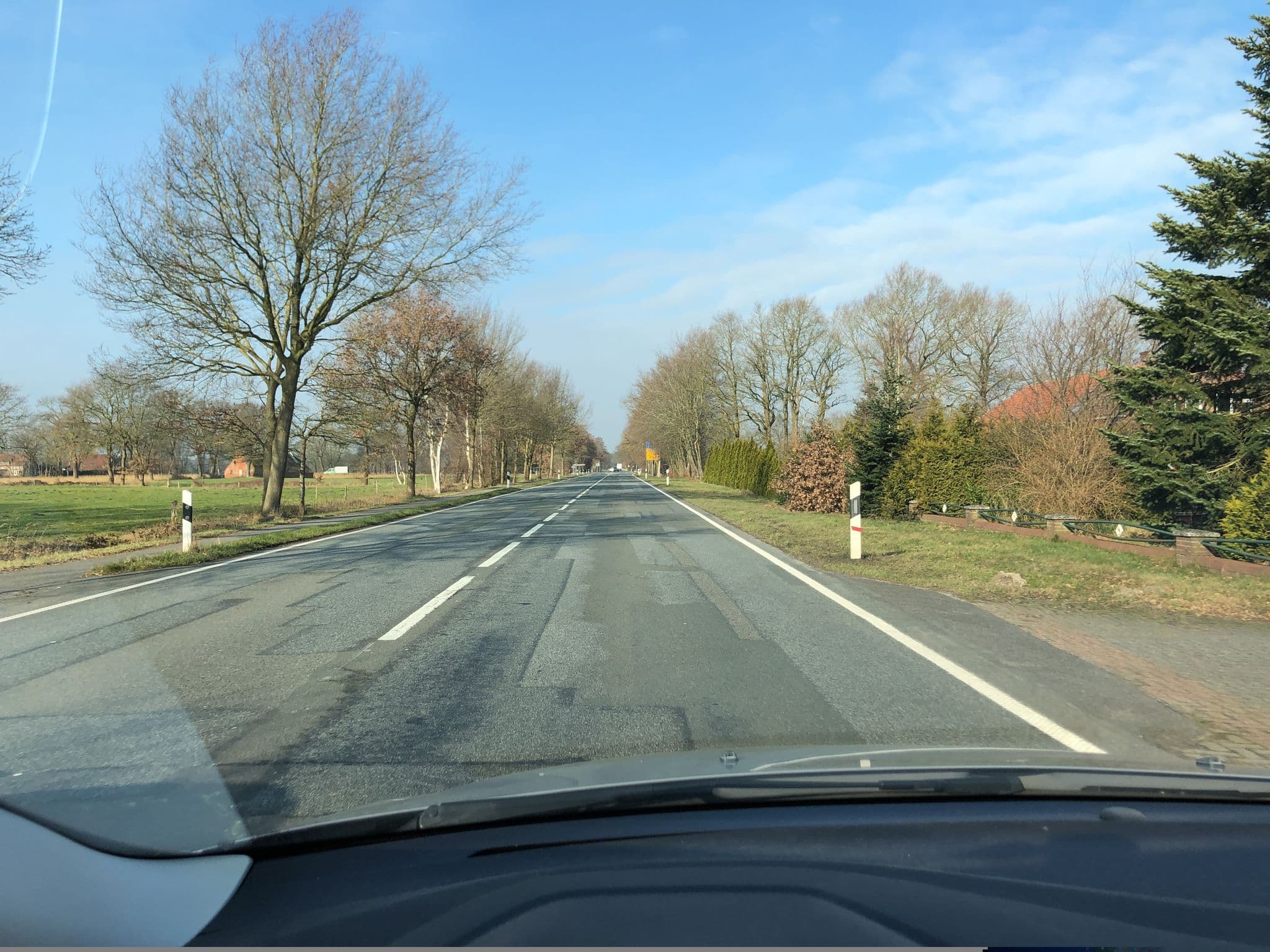 Street view near Ferienwohnung Up Steern, Hesel — © bejotel (CC BY-SA · Mapillary)