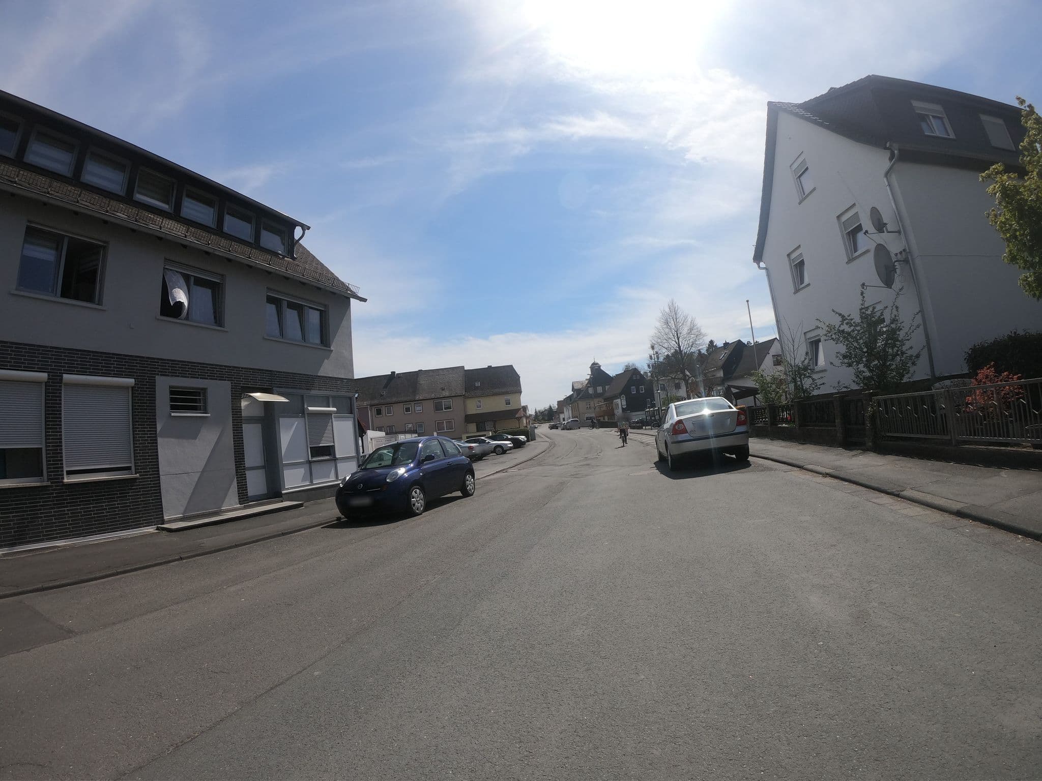 Street view near Hotel Garni Burg, Herborn — © grinninghamster (CC BY-SA · Mapillary)