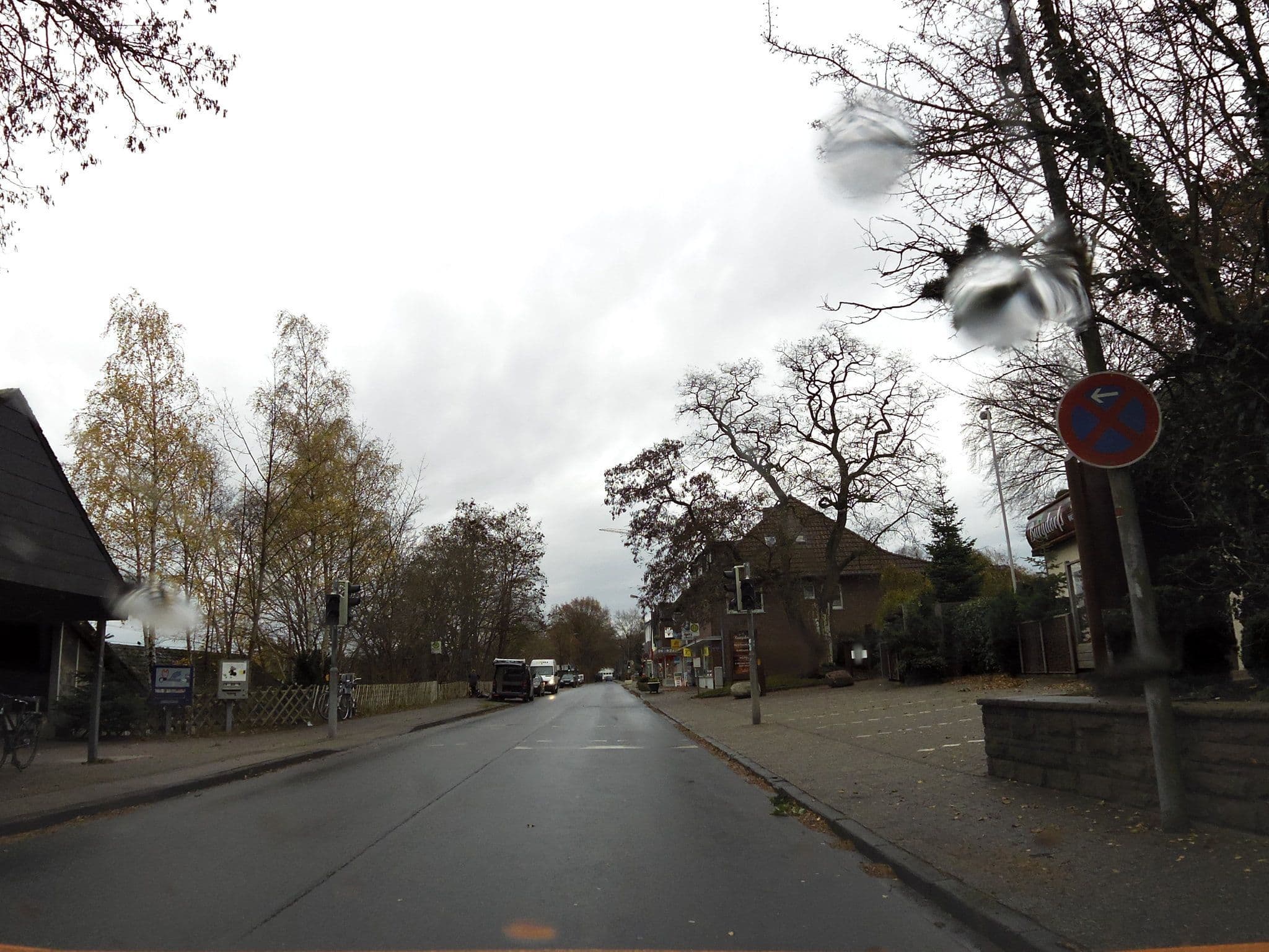 Street view near Burgdorfs Hotel*** & Restaurant, Hude — © moenk (CC BY-SA · Mapillary)