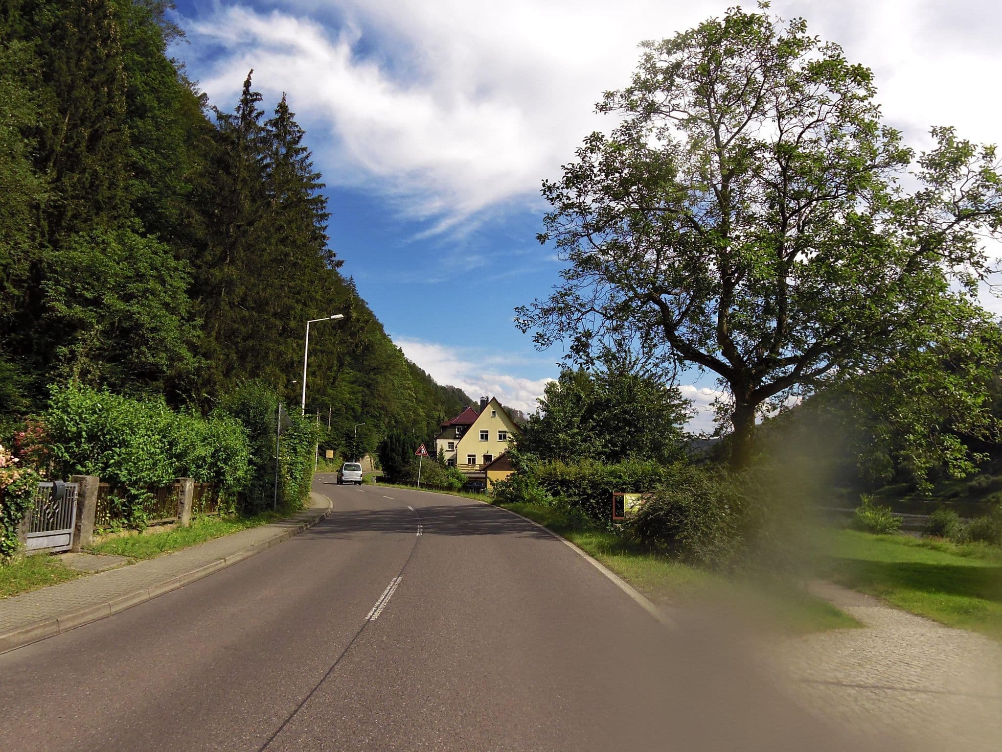 Street view near Haus Hohlfeld - Aparments mit Schrammsteinblick, Bad Schandau — © fell3 (CC BY-SA · Mapillary)