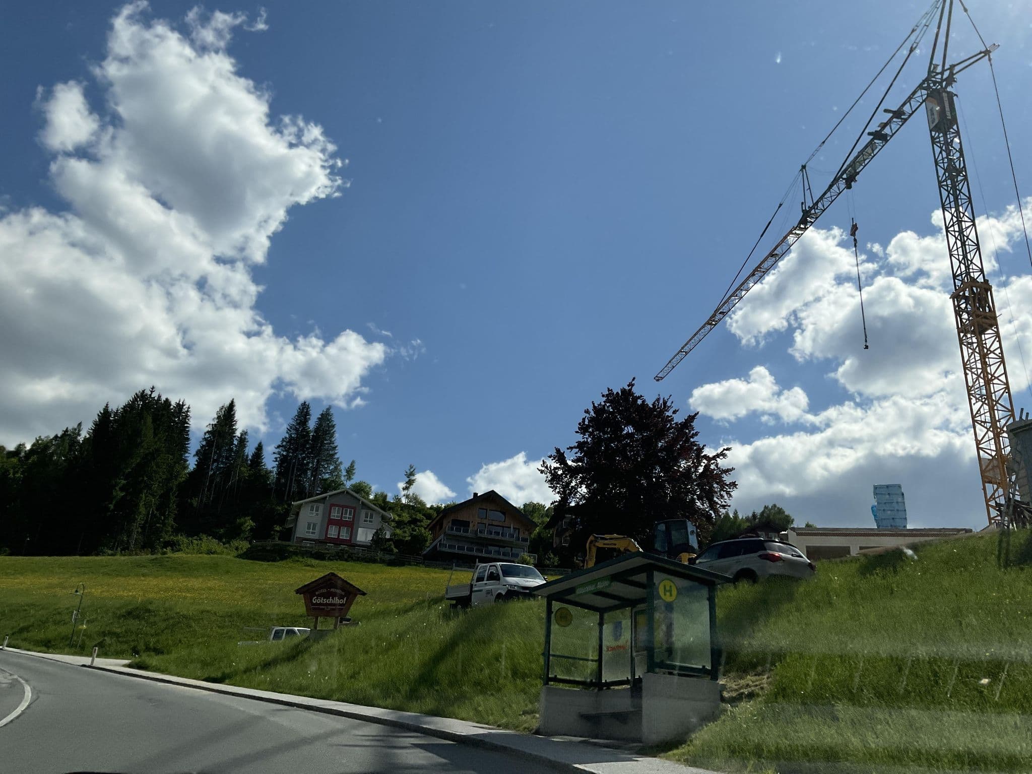 Street view near Alpenhotel Erzherzog Johann, Schladming