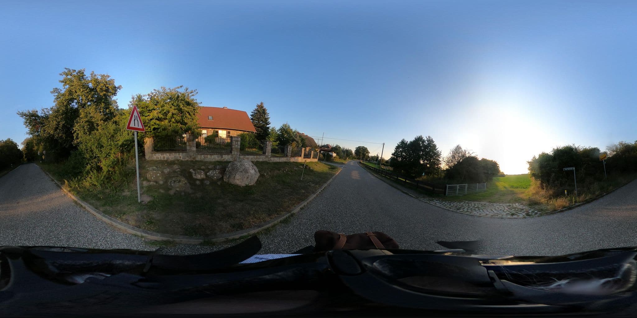 Street view near Zum Schweizerberg, Joachimsthal — © nhu (CC BY-SA · Mapillary)
