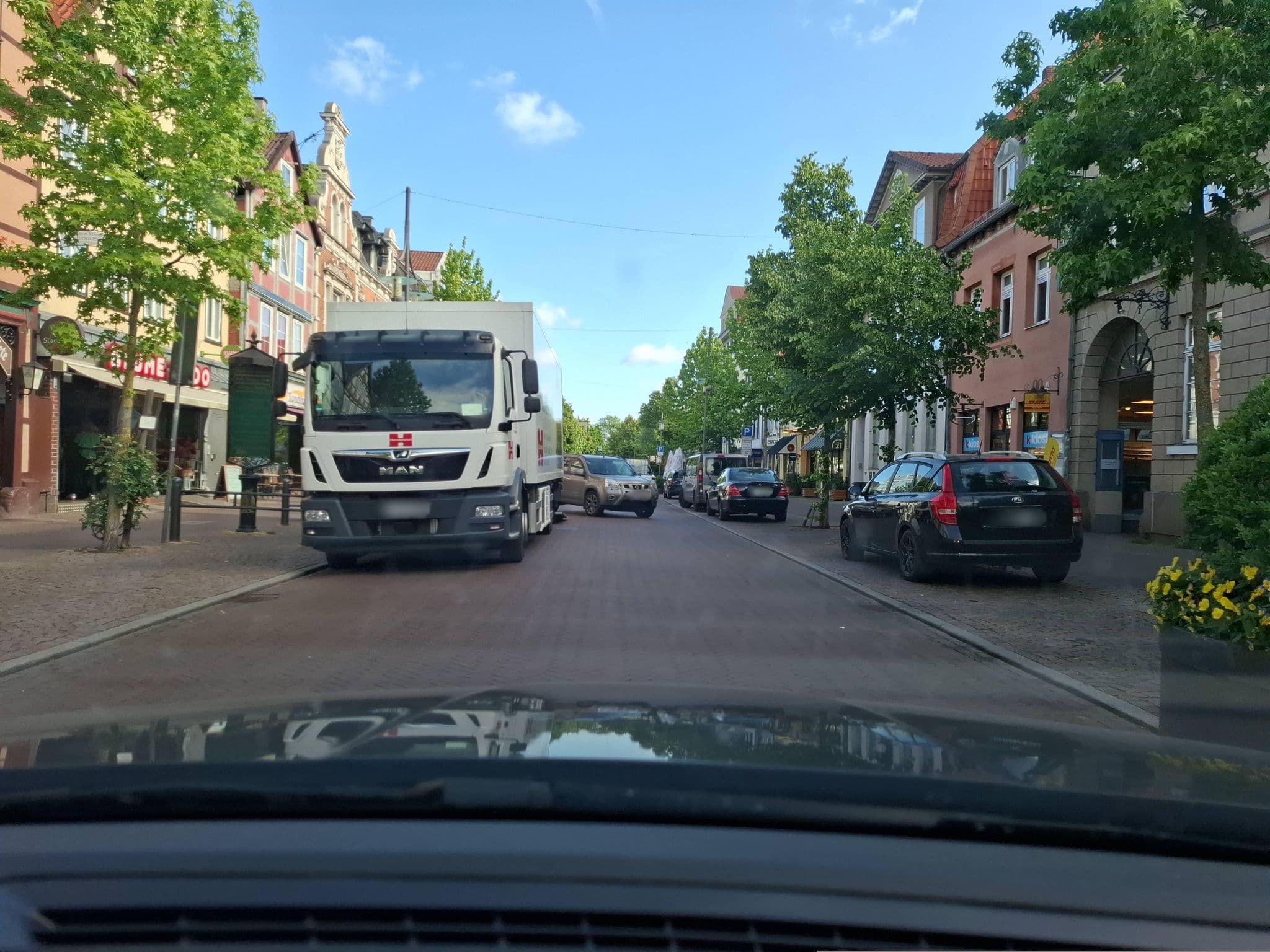 Street view near Bürgerhotel, Uelzen — © Jaschu31311 (CC BY-SA · Mapillary)