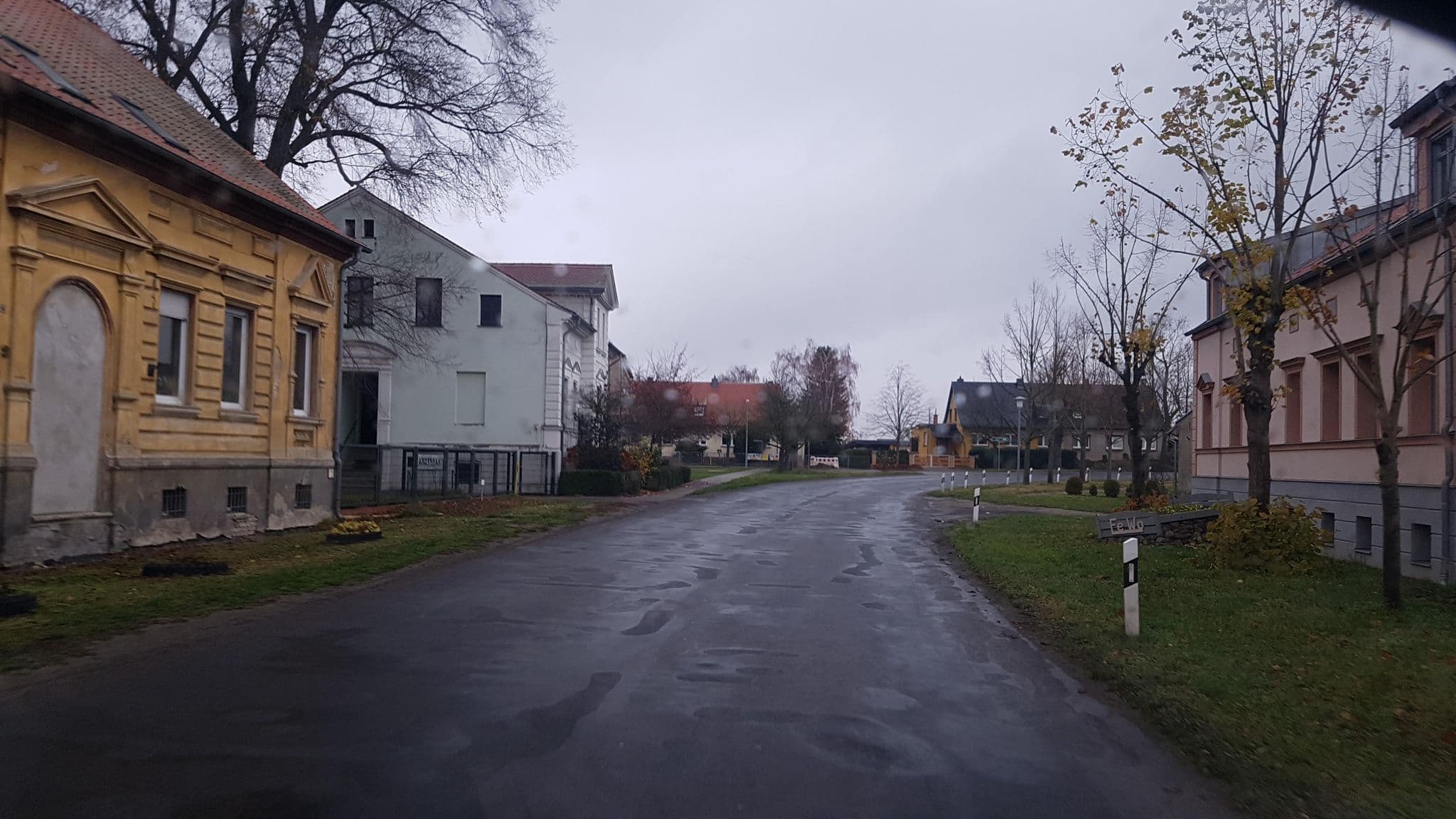 Street view near Skuddenhof, Roskow — © dsmm (CC BY-SA · Mapillary)