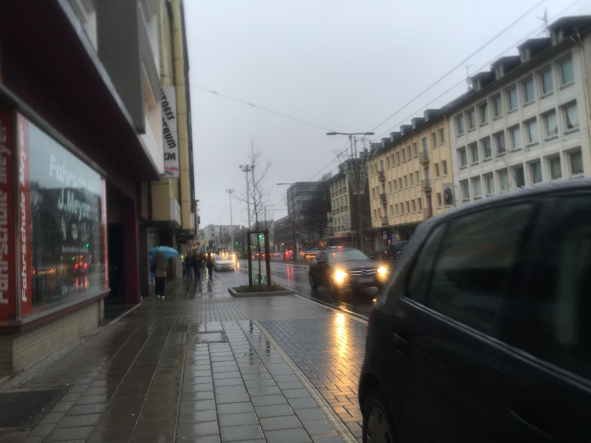 Street view near Zum roten Ochsen, Solingen — © moogulator (CC BY-SA · Mapillary)