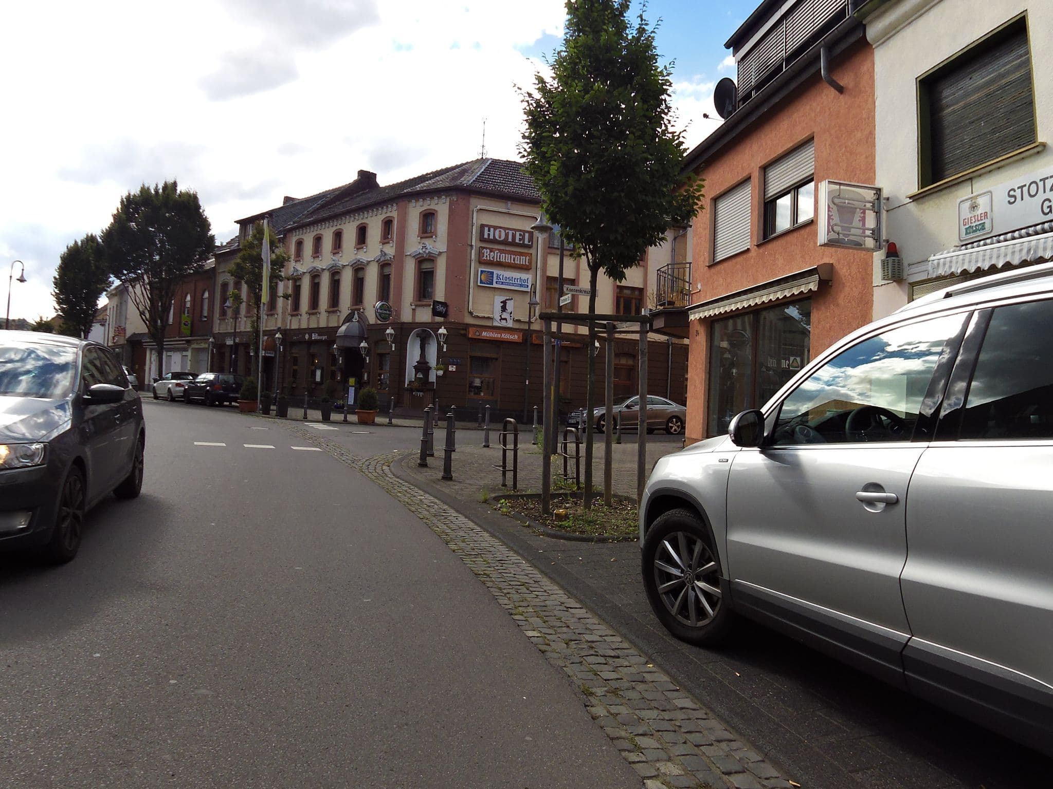 Street view near Ferienwohnungen Euskirchen – Stotzheimer Straße 29, Euskirchen — © dcp (CC BY-SA · Mapillary)