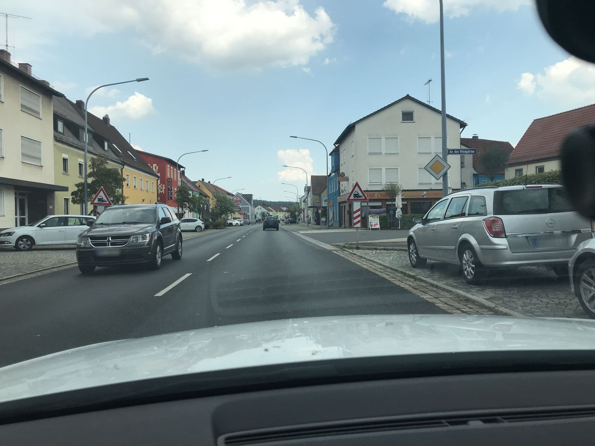 Street view near Hotel Gasthof zum Stich'n, Grafenwöhr — © chhe (CC BY-SA · Mapillary)