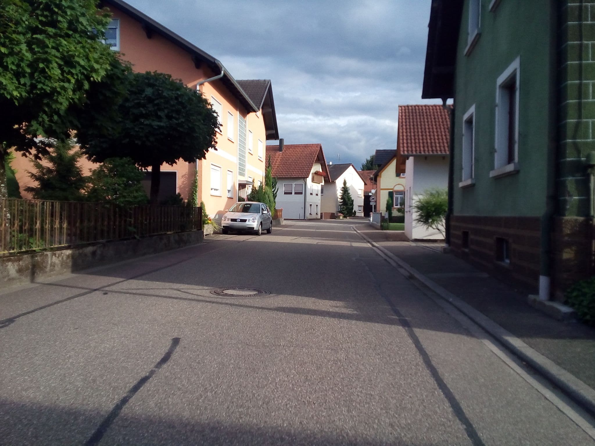 Street view near Ferienhaus Feder, Greffern — © karthoo (CC BY-SA · Mapillary)