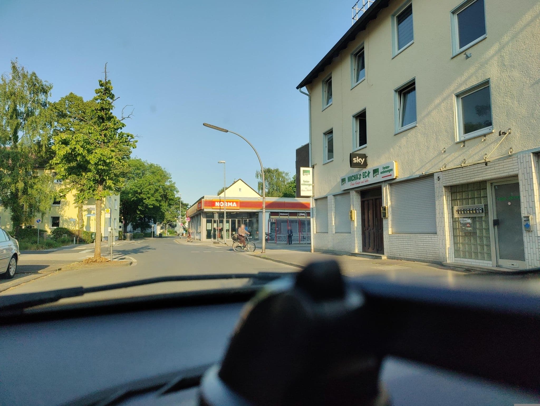 Street view near Haus Jahnke, Kamen — © poxonline (CC BY-SA · Mapillary)