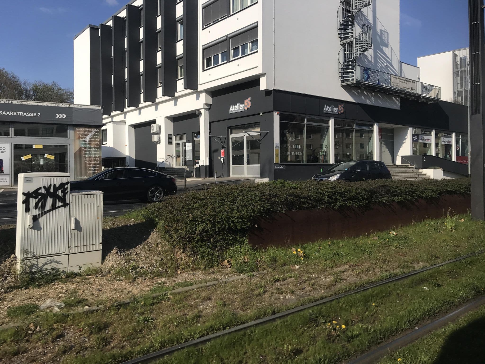 Street view near Gutenberg Residenz Mainz, Kastel — © miguel_andrade (CC BY-SA · Mapillary)