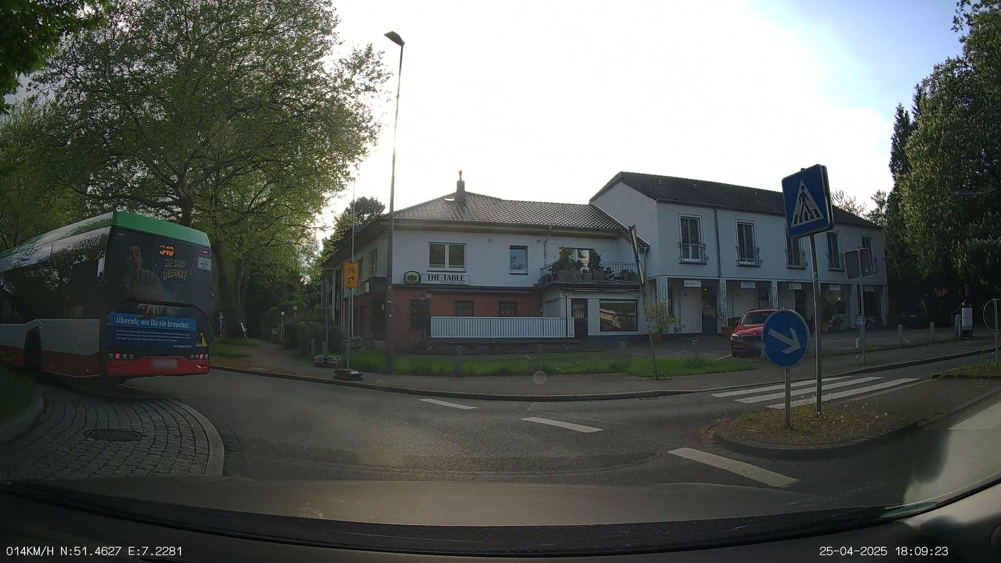 Street view near Hotel Haus Vocke, Bochum — © heetENkoel (CC BY-SA · Mapillary)