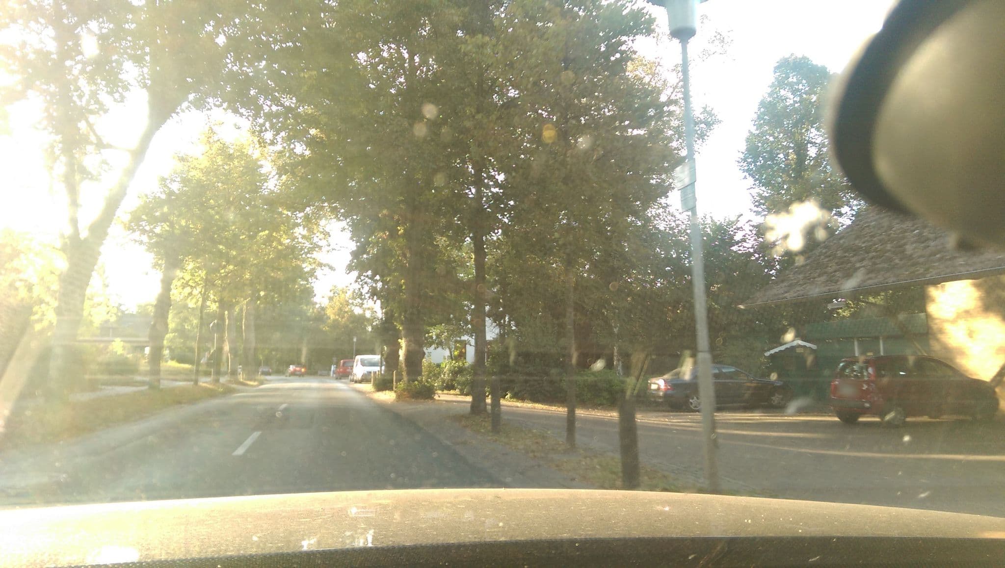 Street view near Gallerie-Hotel Maribondo, Worpswede — © live (CC BY-SA · Mapillary)