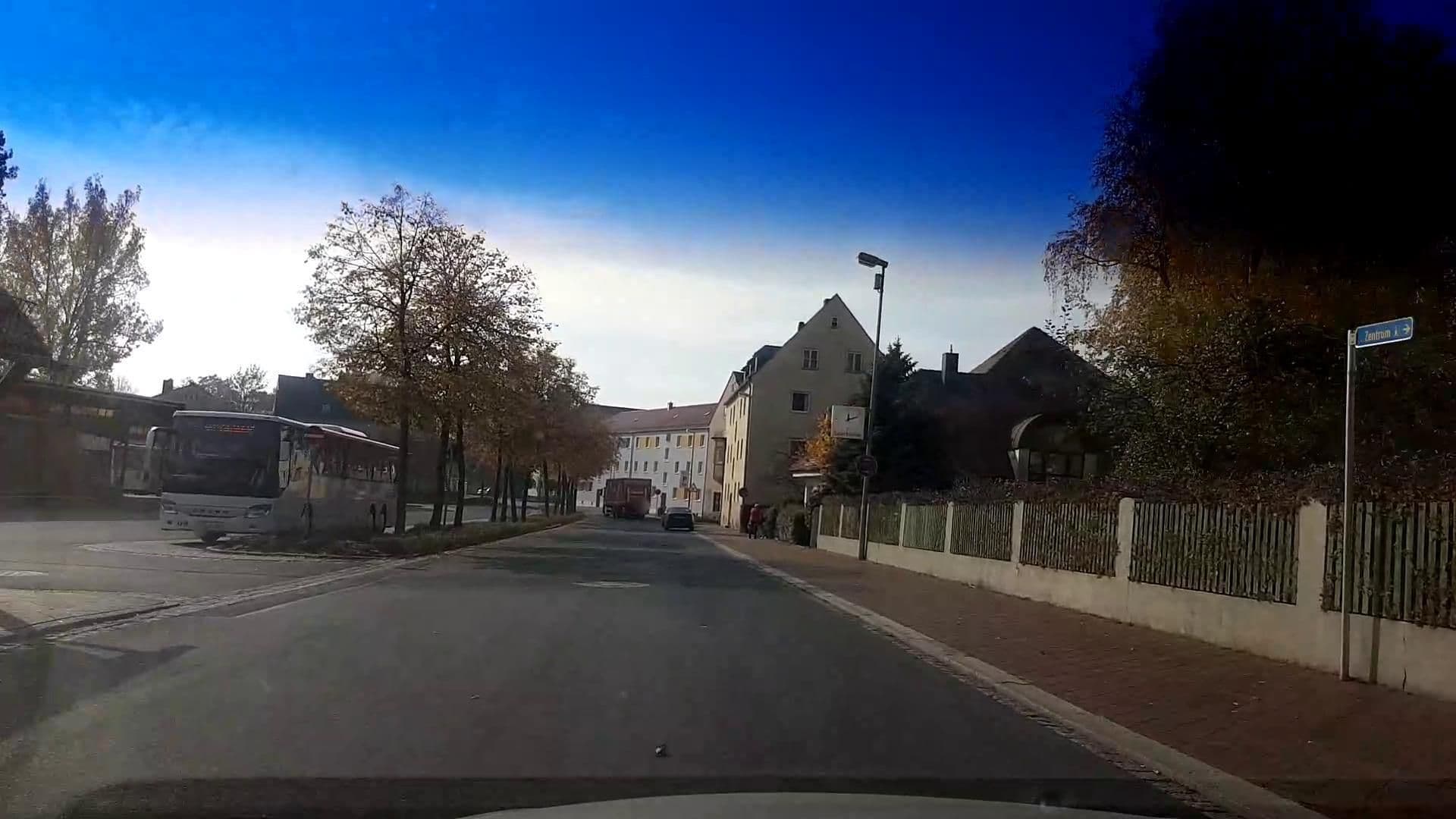 Street view near Busbahnhof Waldsassen, Waldsassen — © r66 (CC BY-SA · Mapillary)