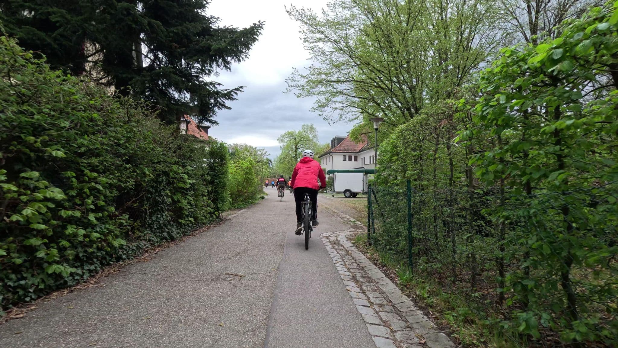 Street view near Caritas St. Elisabeth, Altötting — © rnissl (CC BY-SA · Mapillary)