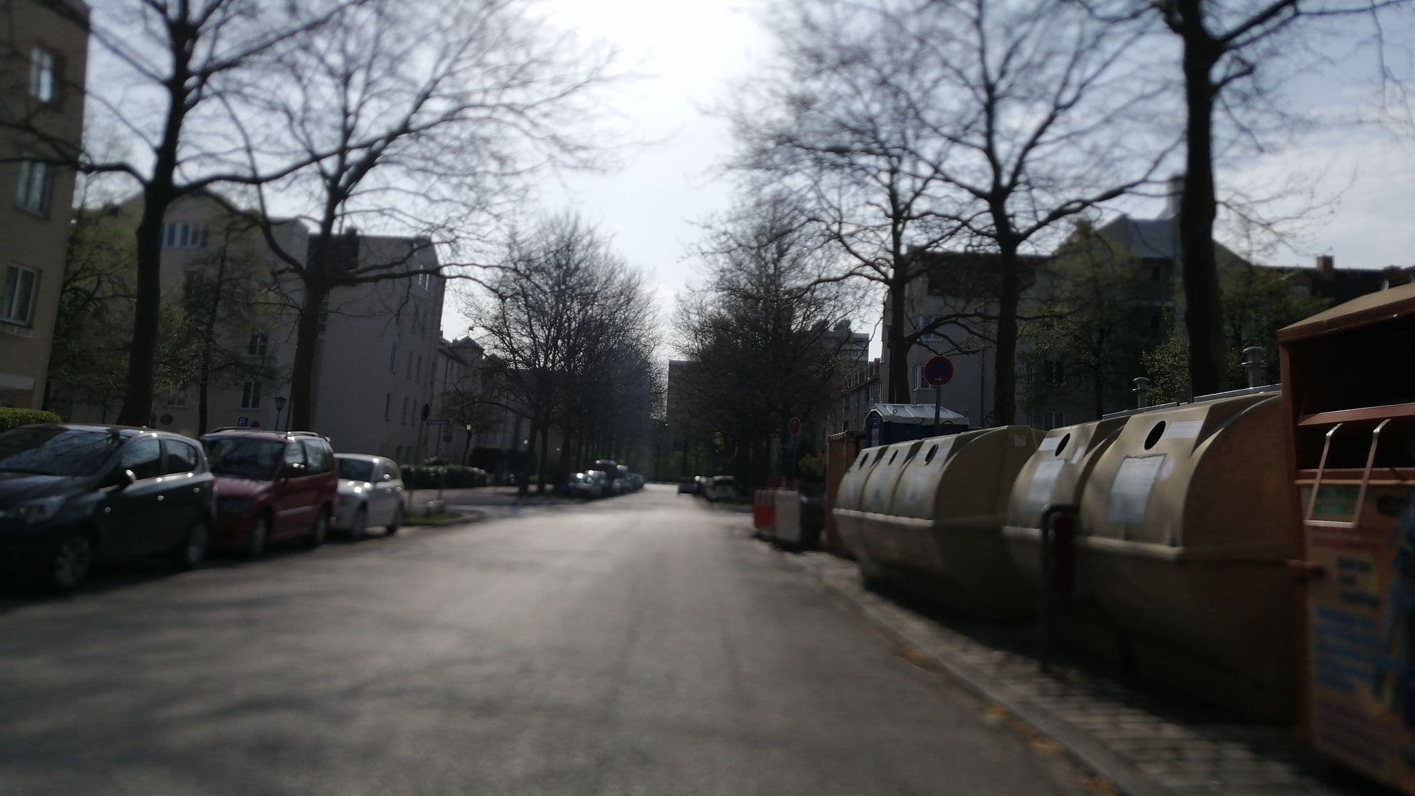 Street view near Steigenberger Hotel München, Bogenhausen — © jpmw (CC BY-SA · Mapillary)