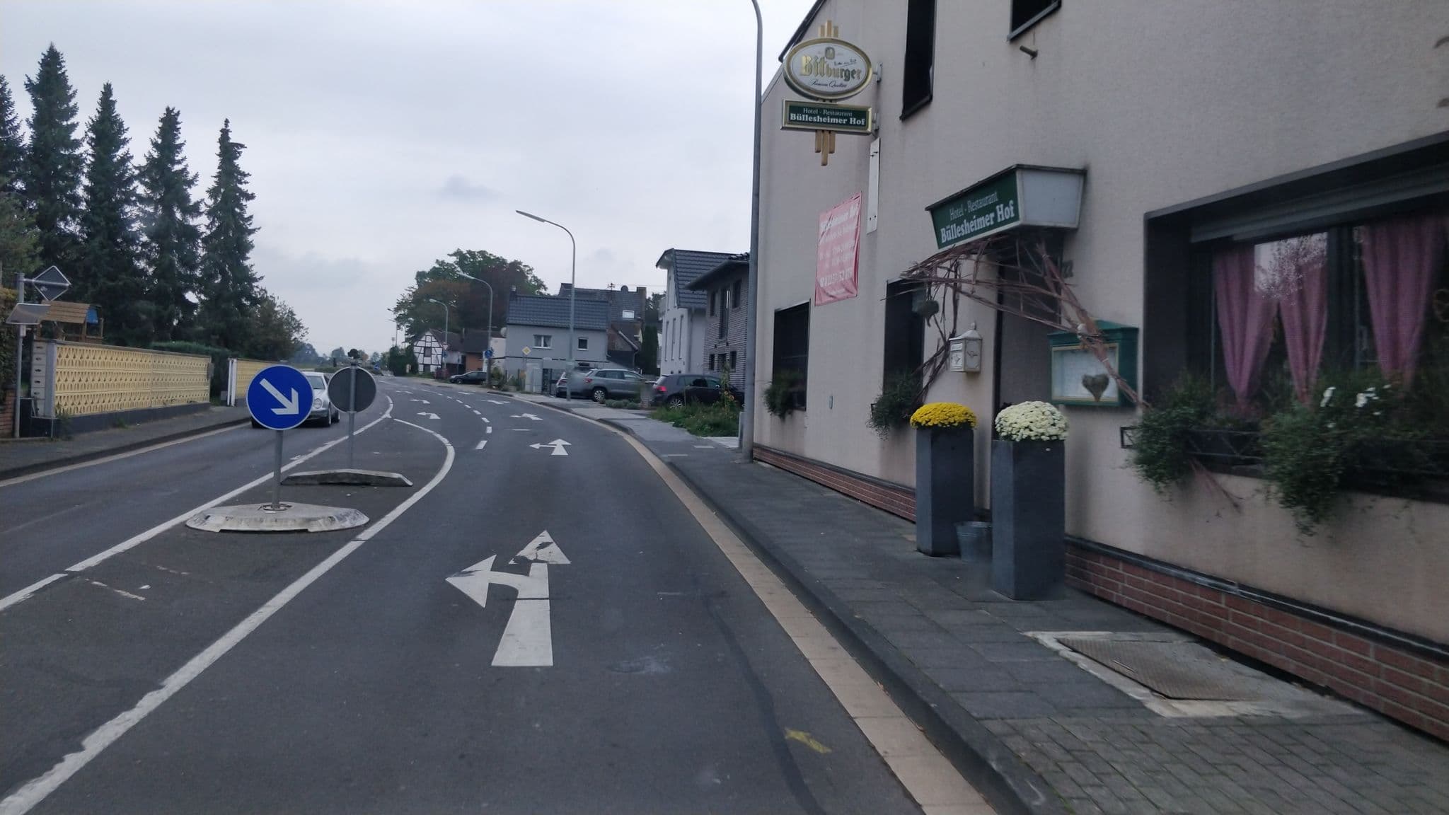 Street view near Gästezimmer Büllesheimer Hof, Euskirchen — © raymond (CC BY-SA · Mapillary)