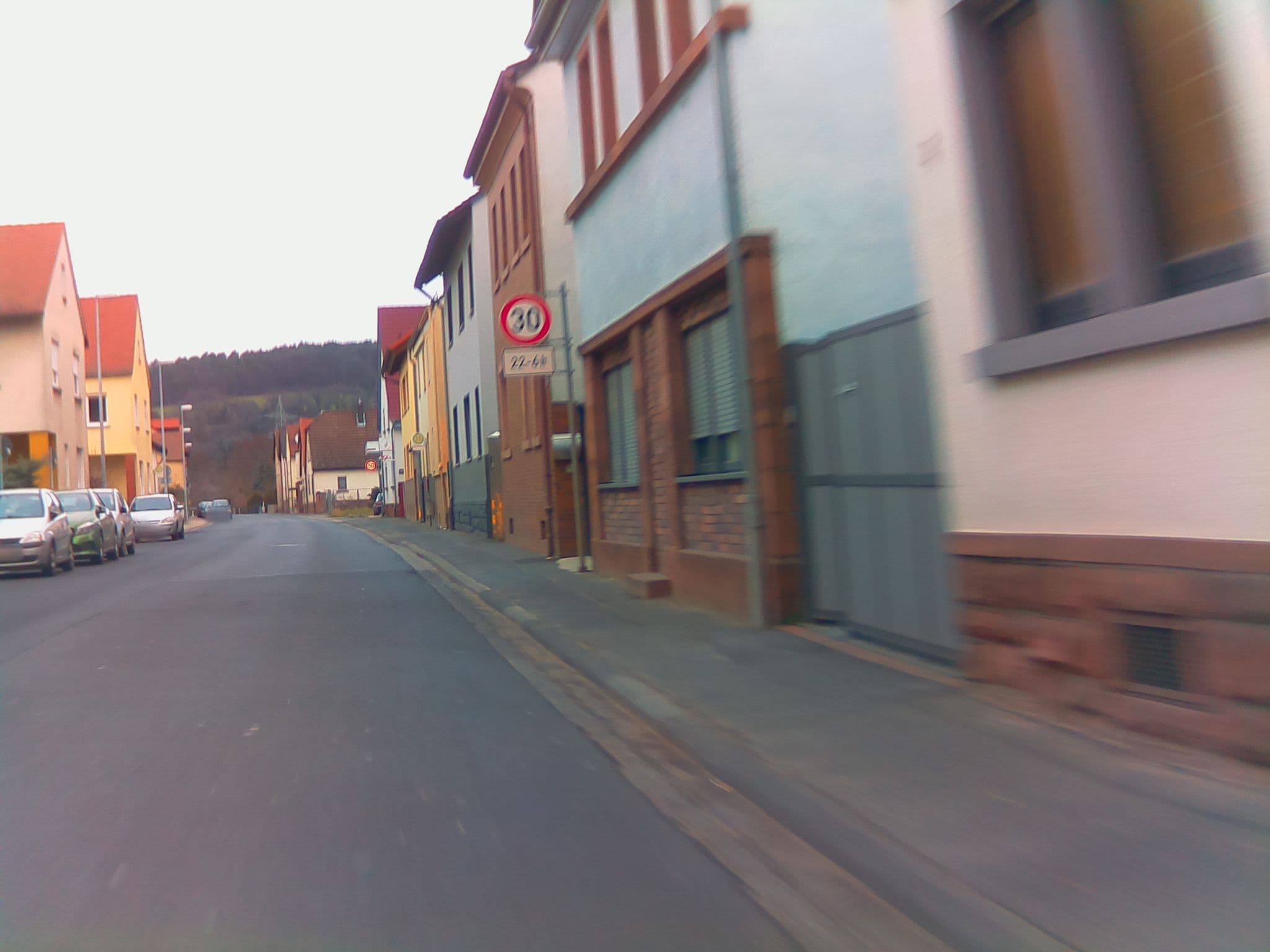 Street view near Kaiserpalast, Kleinwallstadt — © ramap (CC BY-SA · Mapillary)