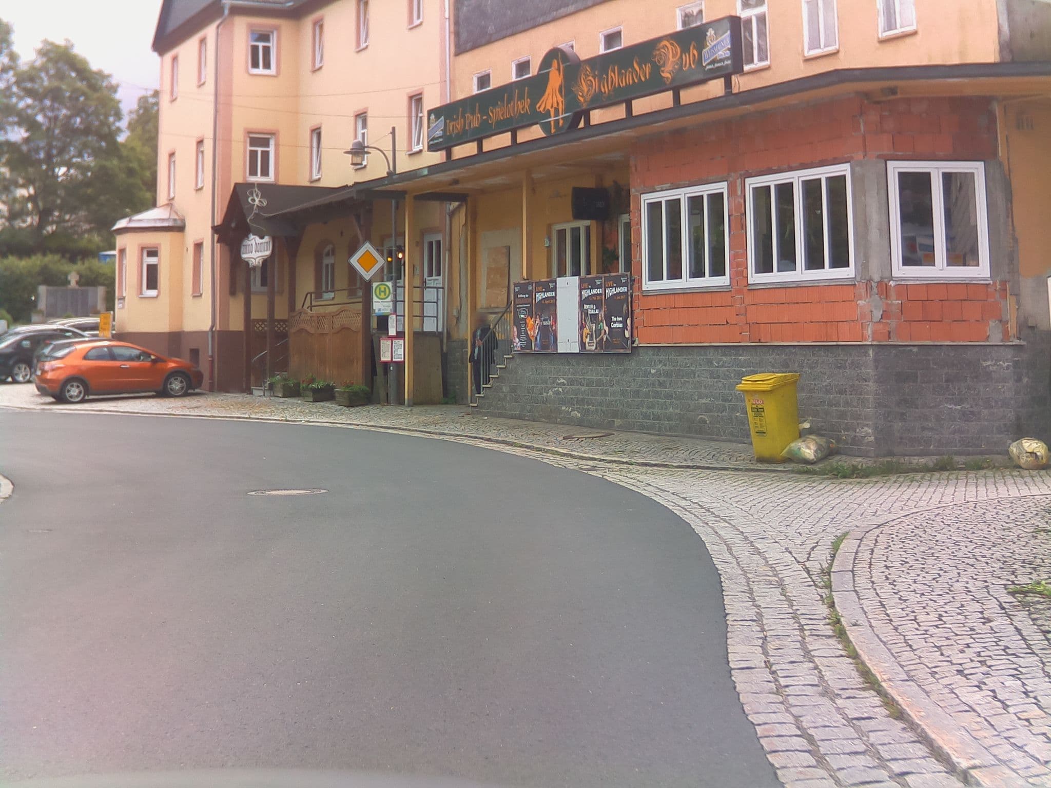 Street view near Gasthaus Possecker, Tettau — © ramap (CC BY-SA · Mapillary)