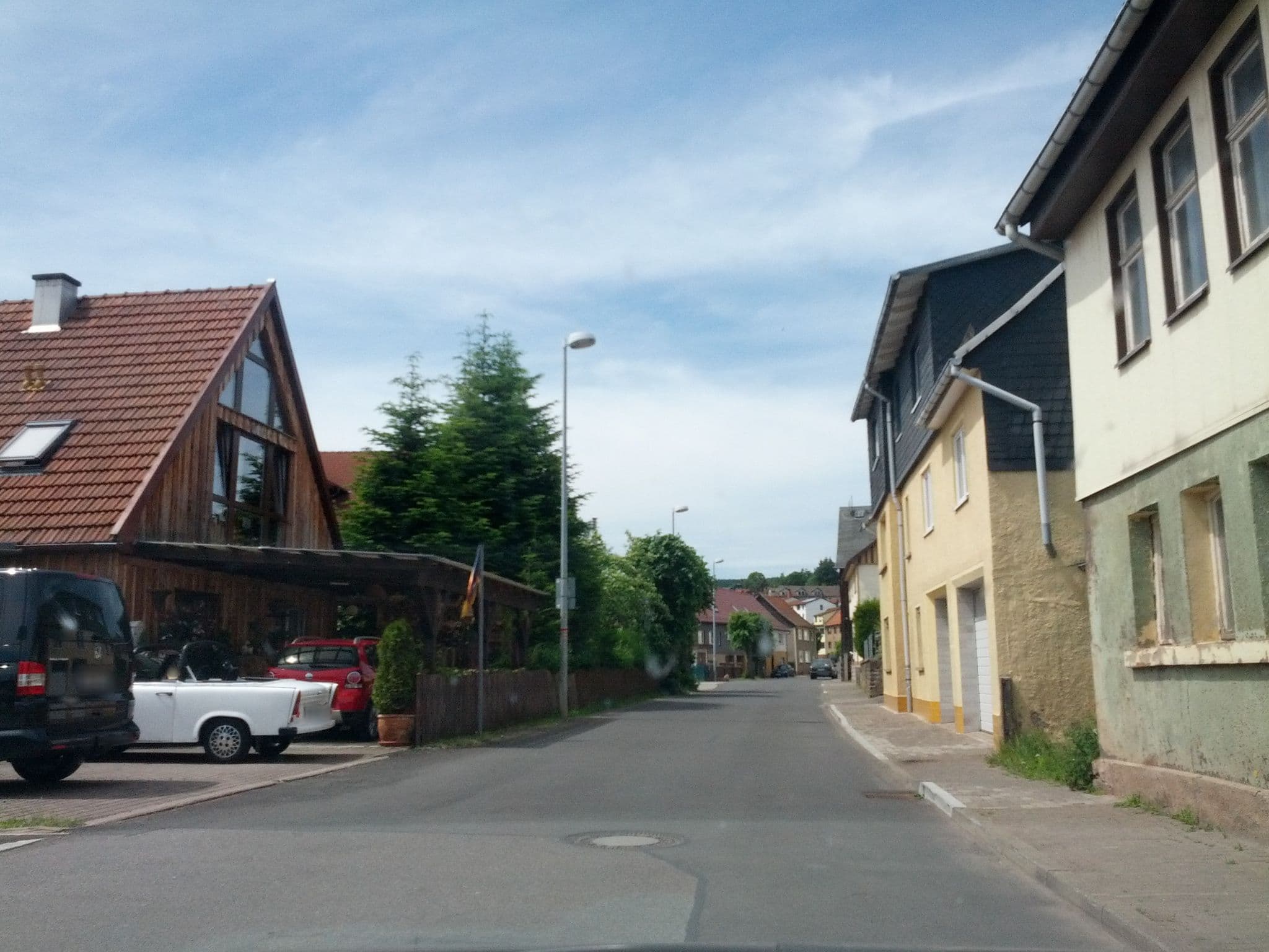 Street view near Die Radler-Scheune Thüringen, Finsterbergen — © zoegglmeyr (CC BY-SA · Mapillary)