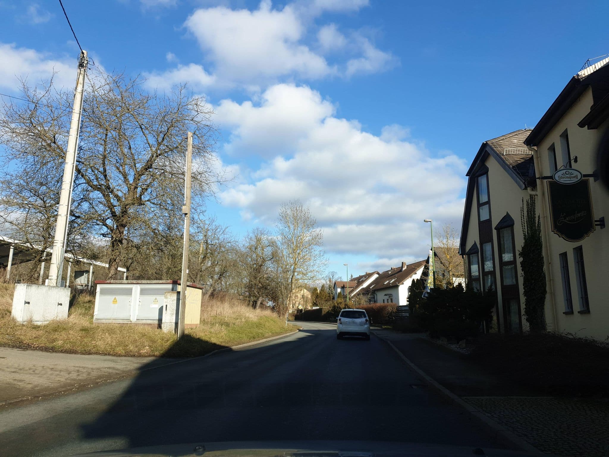 Street view near Landhotel Zwoschwitz, Syrau — © canislupus (CC BY-SA · Mapillary)
