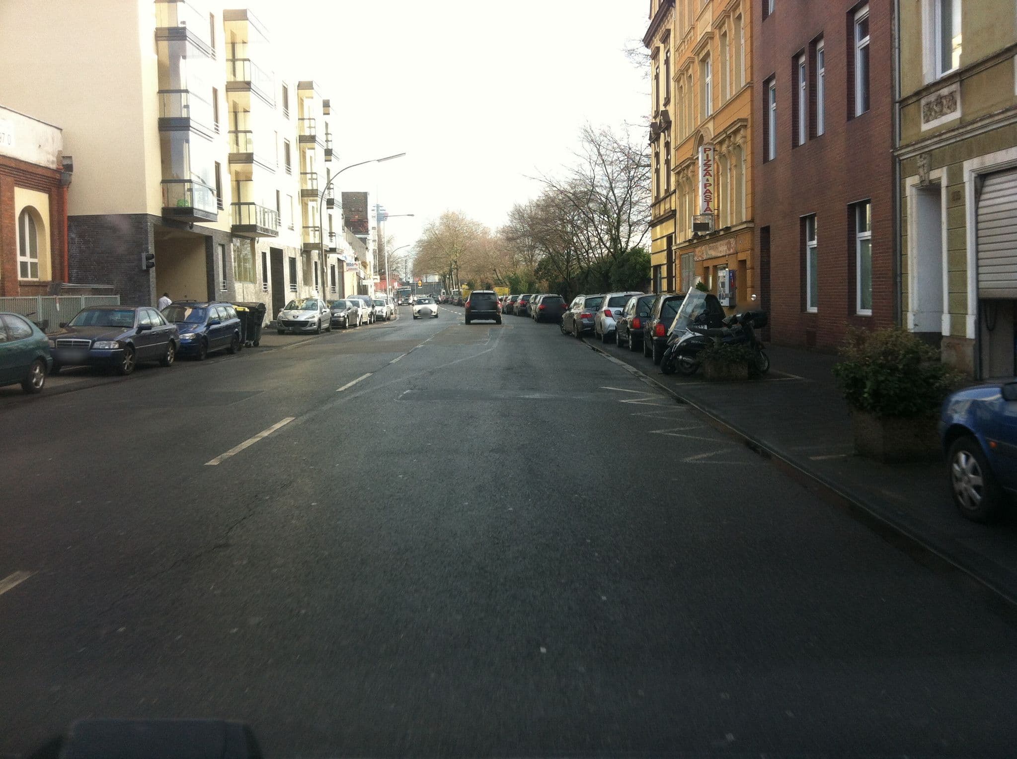 Street view near Black Hotels, Ossendorf — © raymond (CC BY-SA · Mapillary)