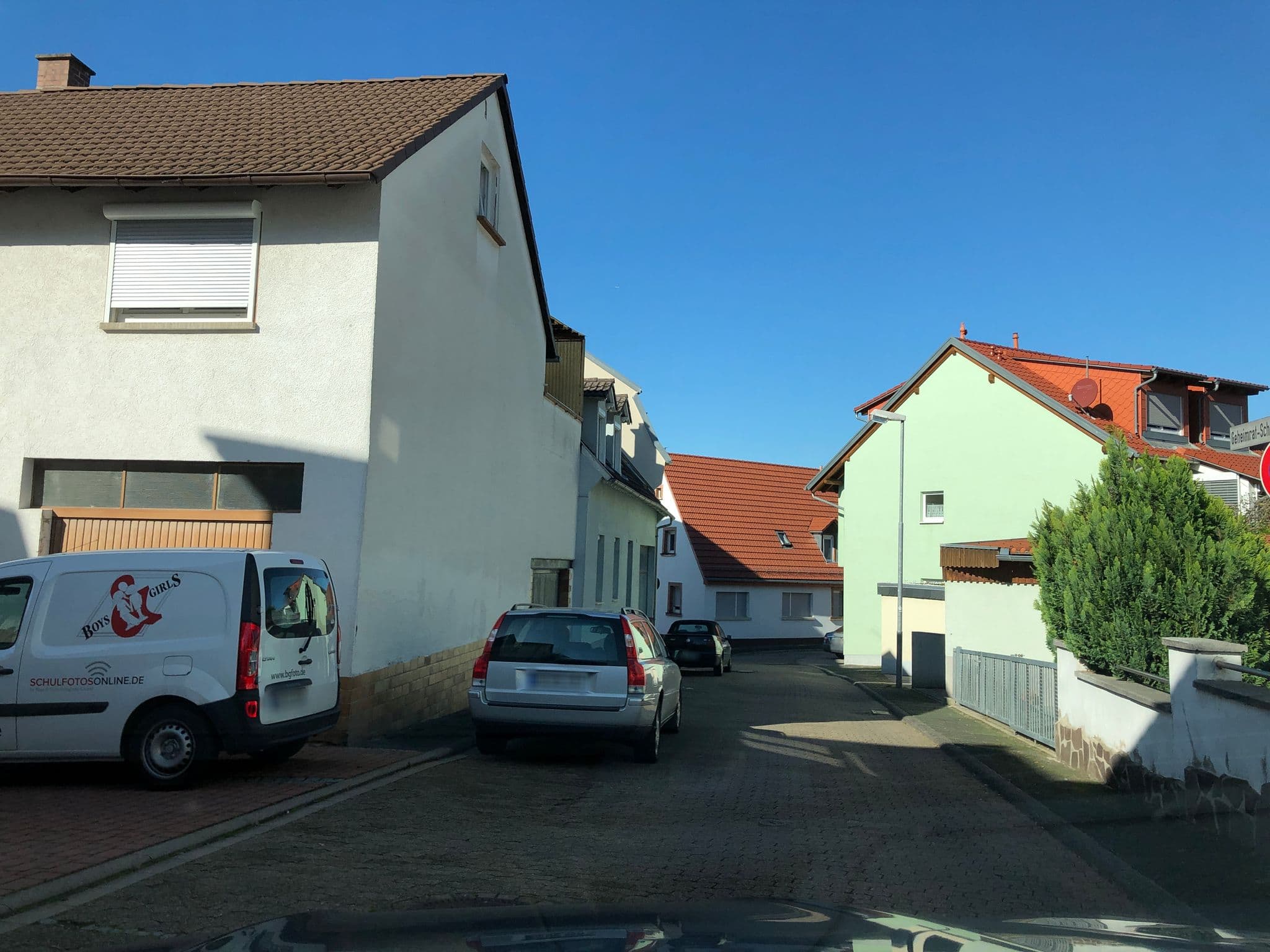 Street view near Residenz am Berg, Leimen — © knistertoni (CC BY-SA · Mapillary)