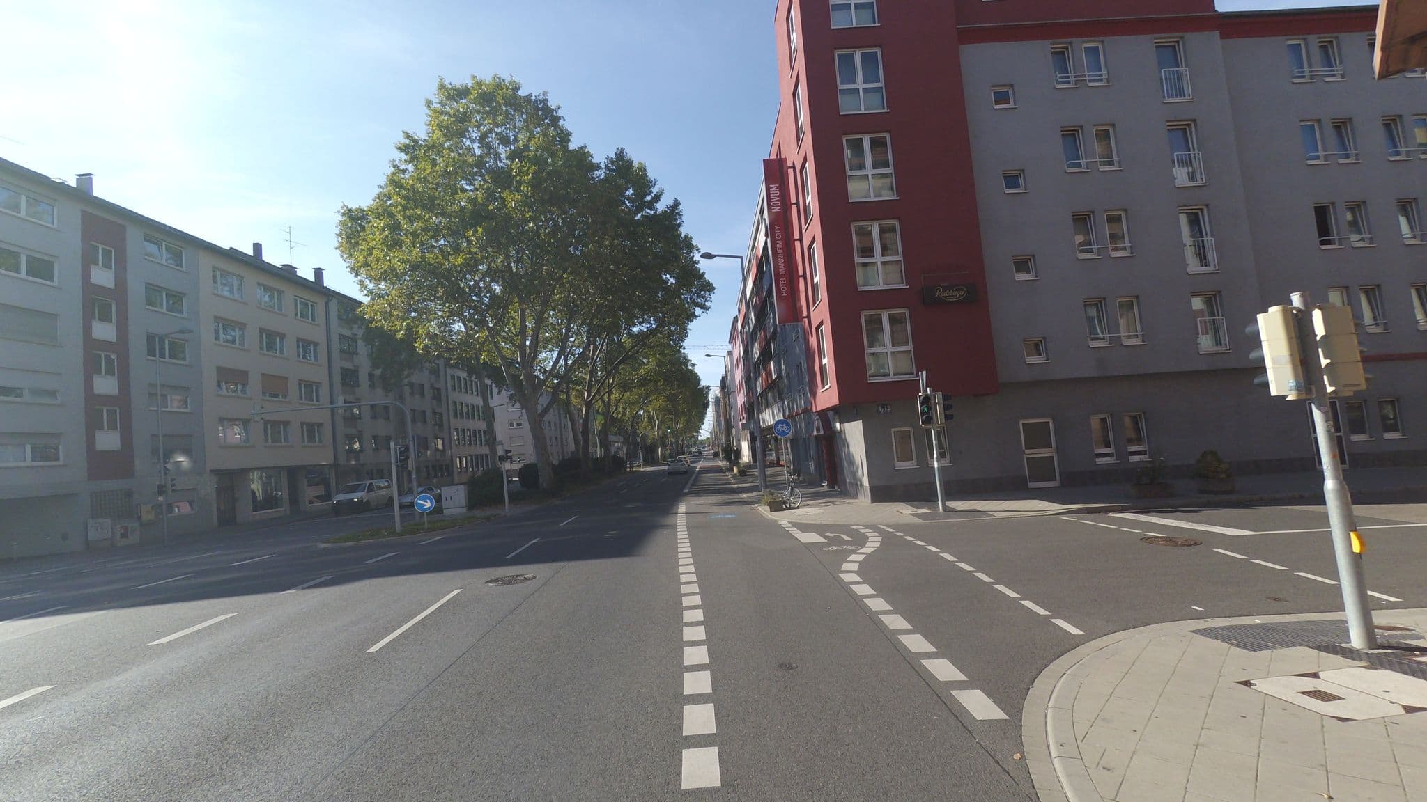 Street view near Garner, Mannheim — © wegavision (CC BY-SA · Mapillary)