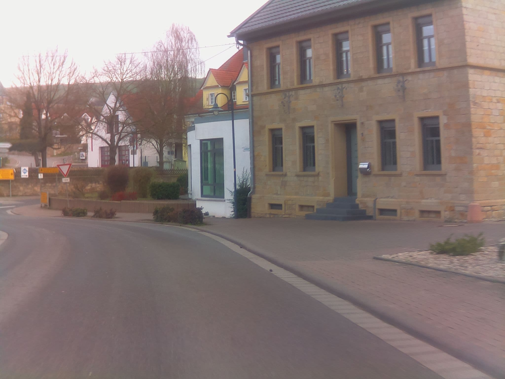 Street view near Weingut Funck-Schowalter, Waldböckelheim — © ramap (CC BY-SA · Mapillary)
