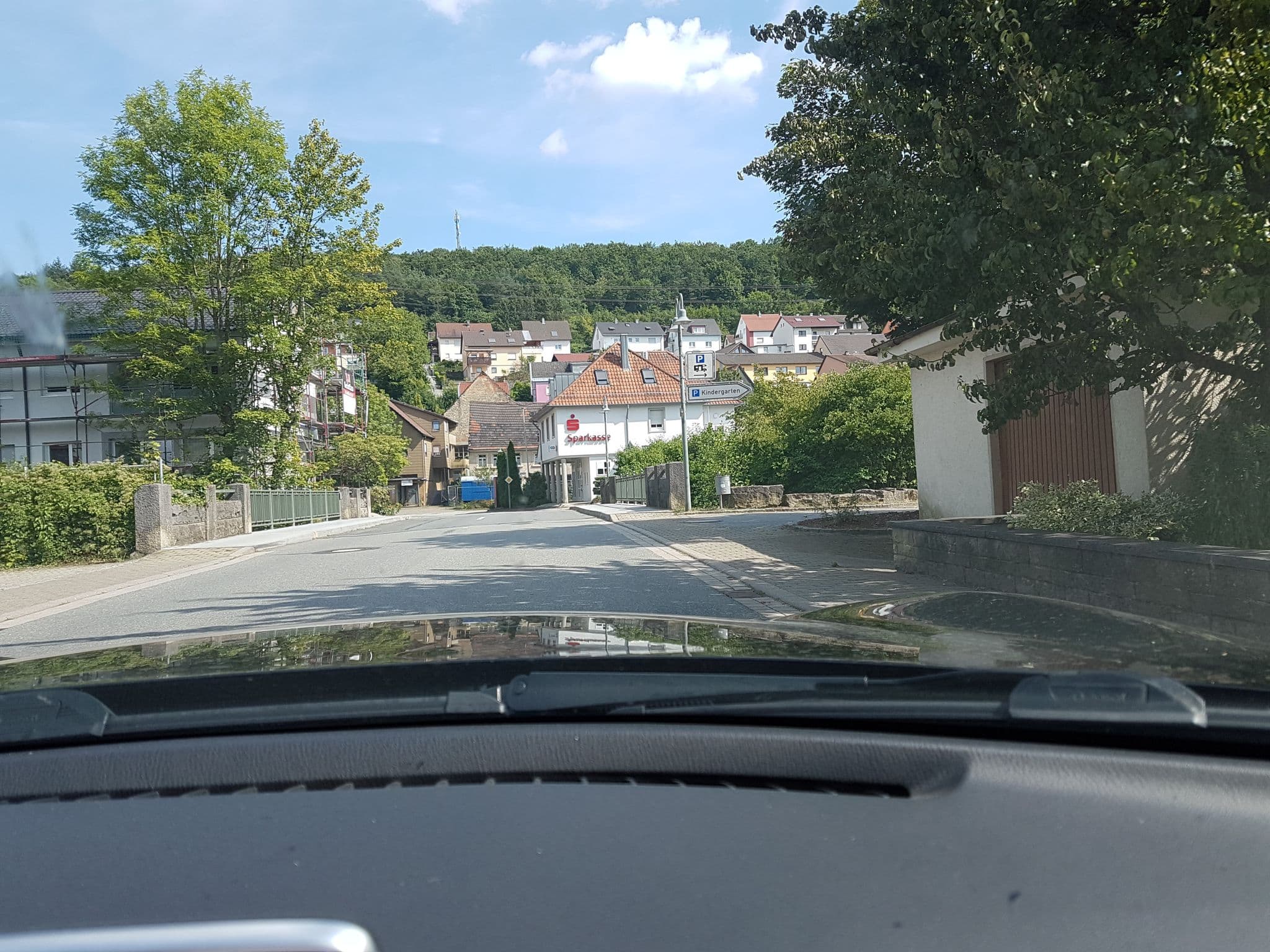 Street view near Stellplatz am Schlosspark, Billigheim — © joachim_mueller (CC BY-SA · Mapillary)