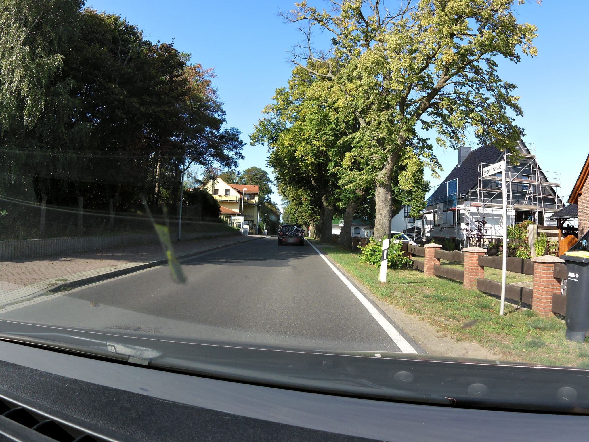 Street view near Ferienwohnung Krentz, Bansin — © zoegglmeyr (CC BY-SA · Mapillary)