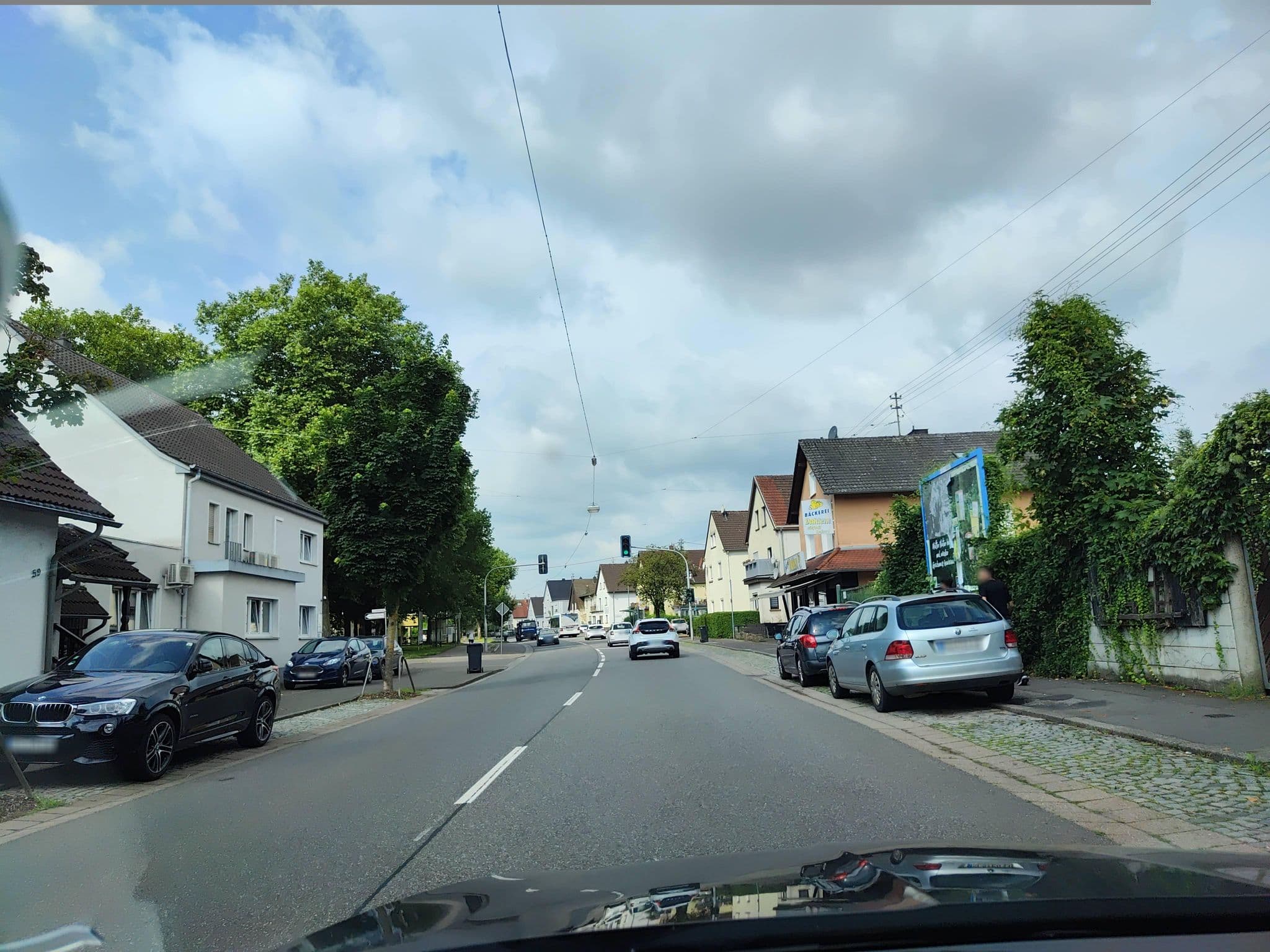 Street view near Piräus, Lebach — © teddy73 (CC BY-SA · Mapillary)