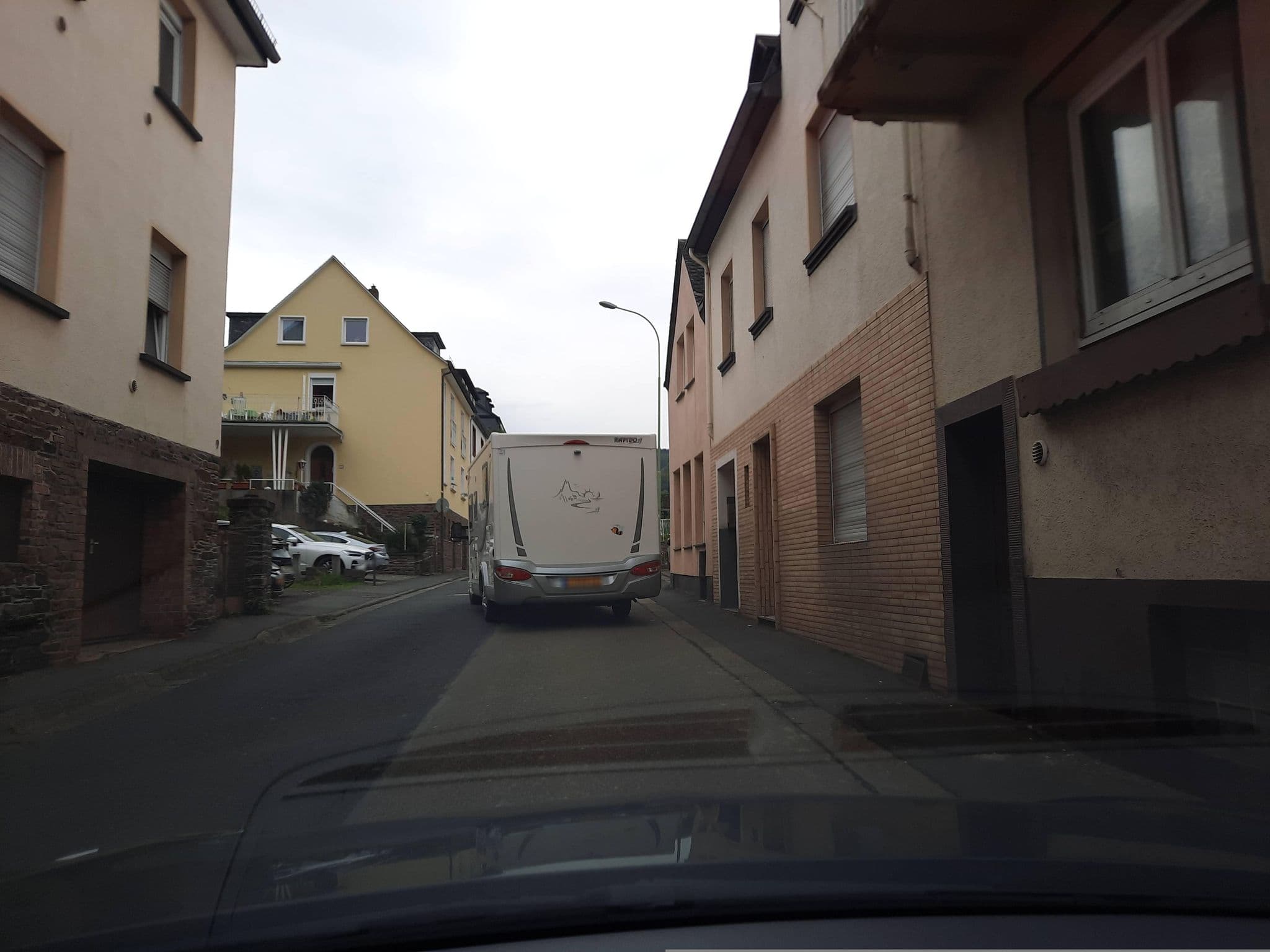 Street view near Haus Sylvia, Cochem — © Lowiekse (CC BY-SA · Mapillary)