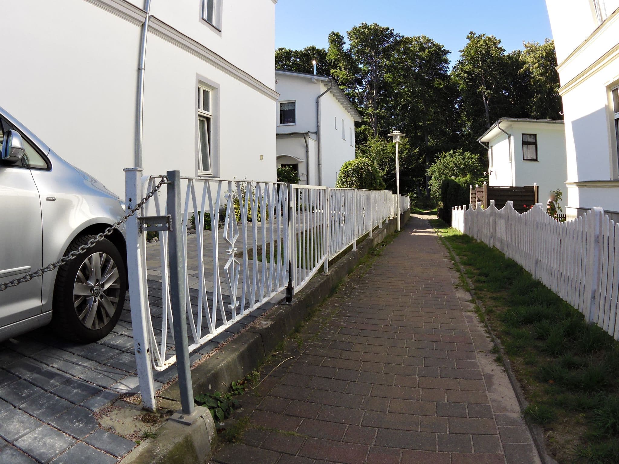 Street view near Ferienwohnung Bergstraße, Bansin — © zoegglmeyr (CC BY-SA · Mapillary)