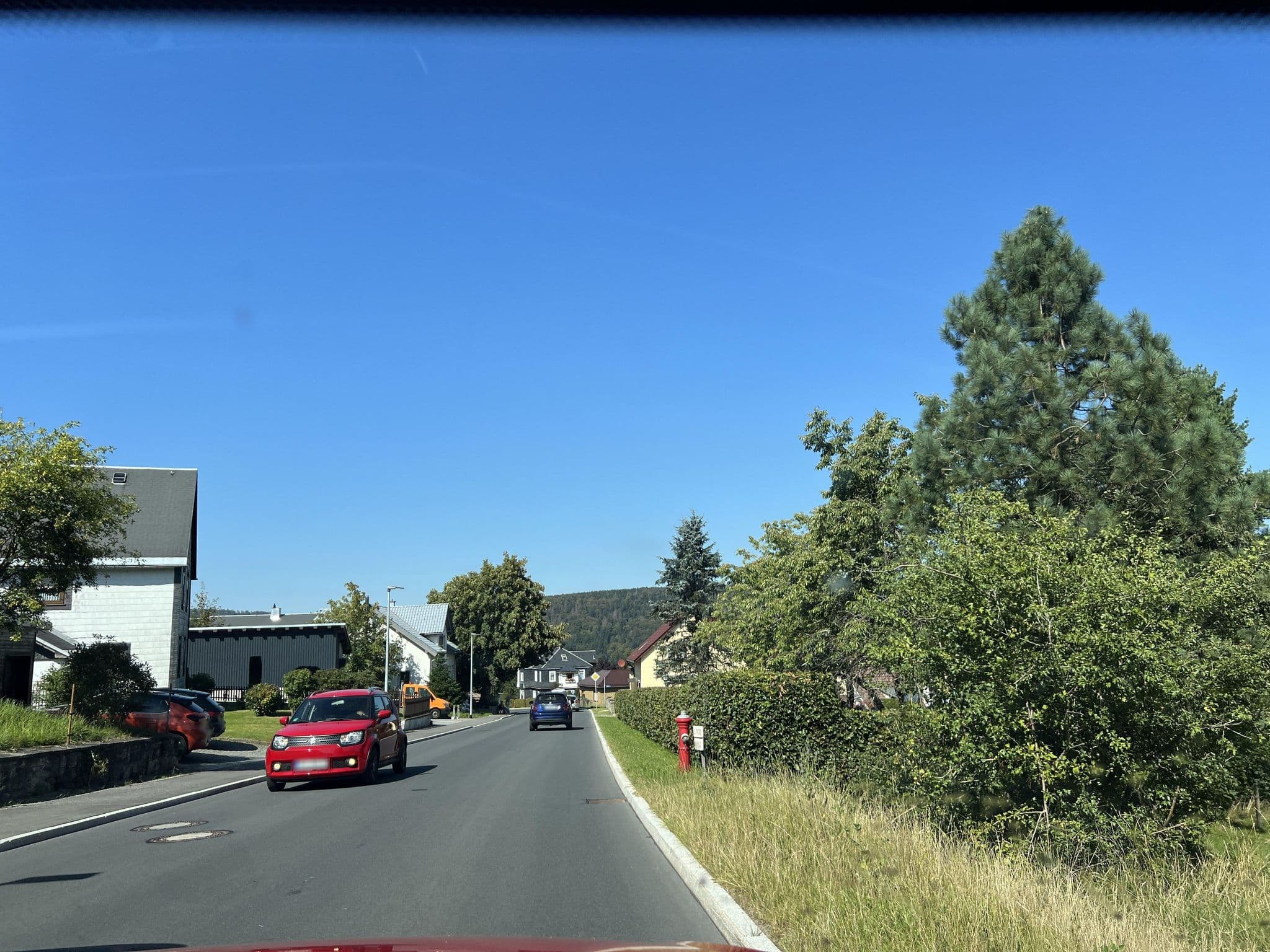 Street view near Gasthaus Pension "Alsbachberg", Steinheid — © torisoft (CC BY-SA · Mapillary)