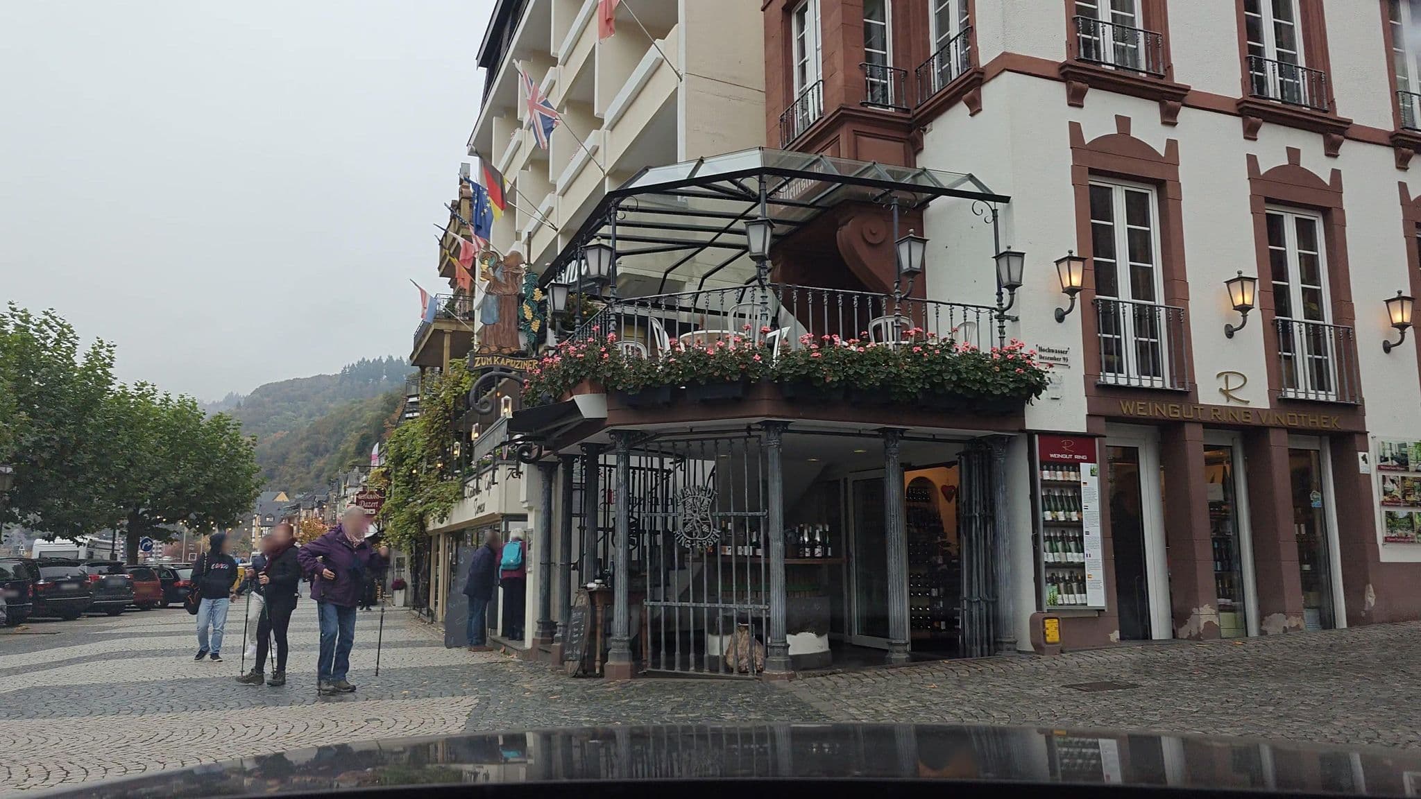 Street view near Hotel Karl Müller, Cochem — © amenophis (CC BY-SA · Mapillary)