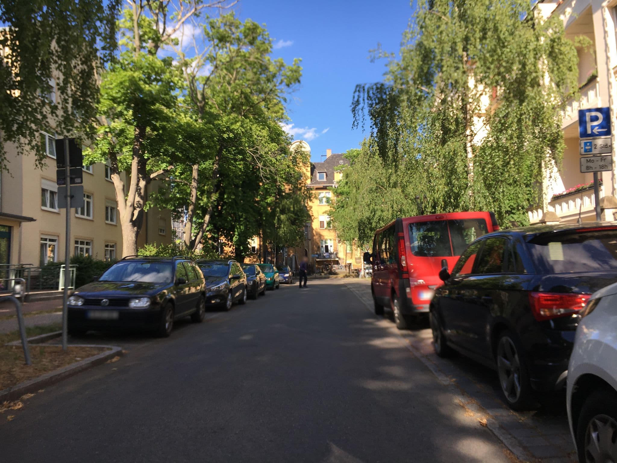 Street view near Pension am Holländischen Viertel, Potsdam — © z0rg (CC BY-SA · Mapillary)