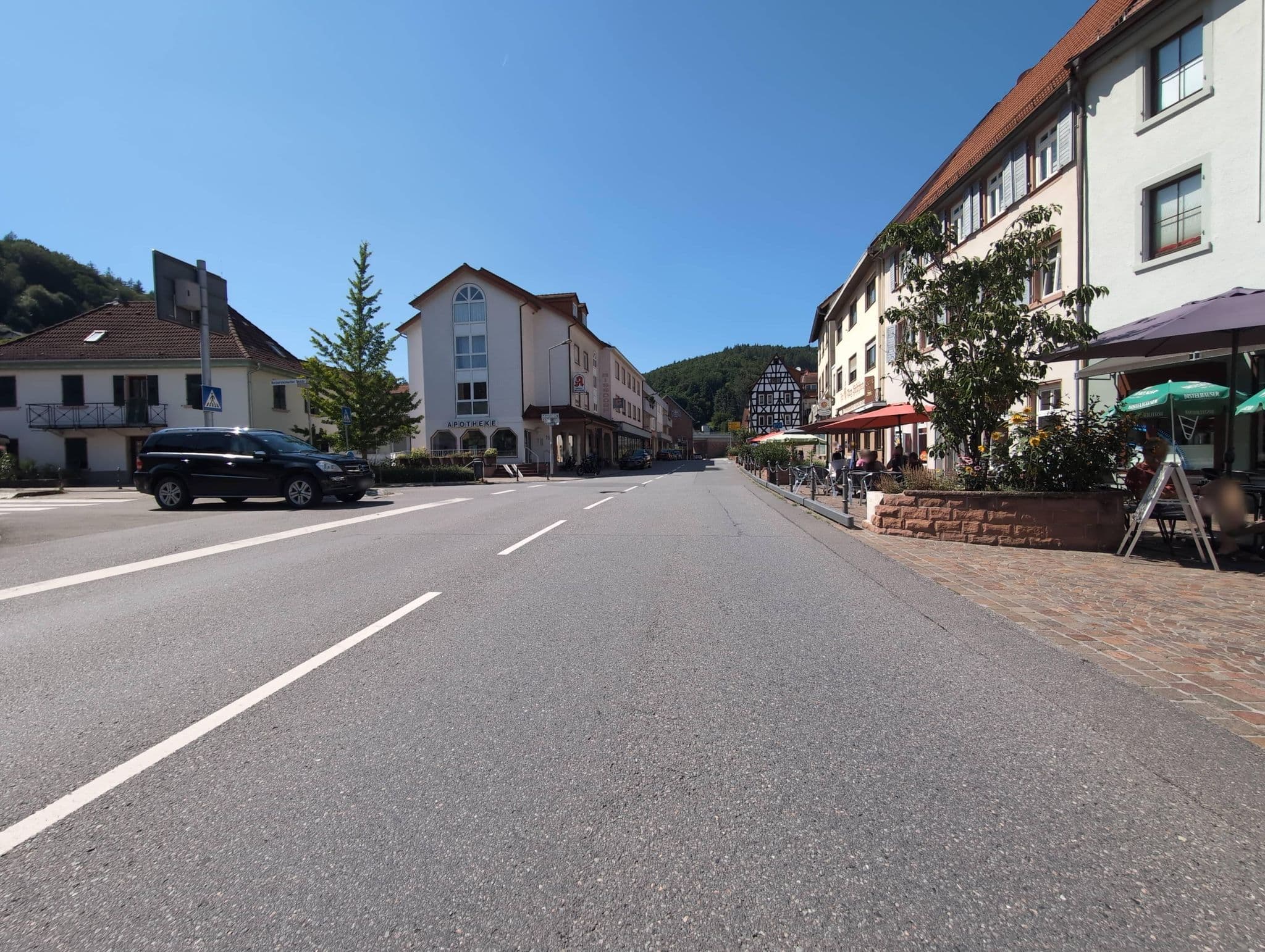 Street view near Zur Burg Hirschhorn, Hirschhorn — © PixelusPro8 (CC BY-SA · Mapillary)