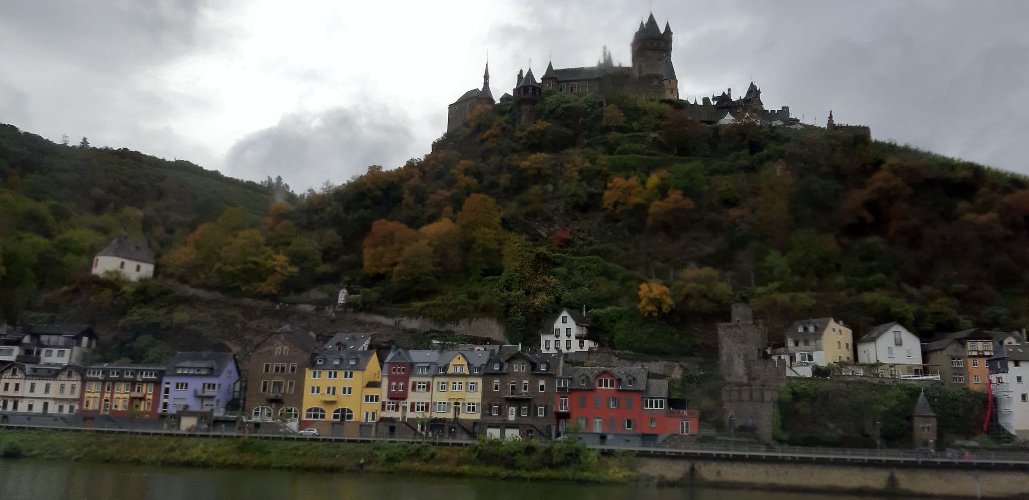Street view near Ferienwohnungen Haus "Zur Linde", Cochem — © tian (CC BY-SA · Mapillary)