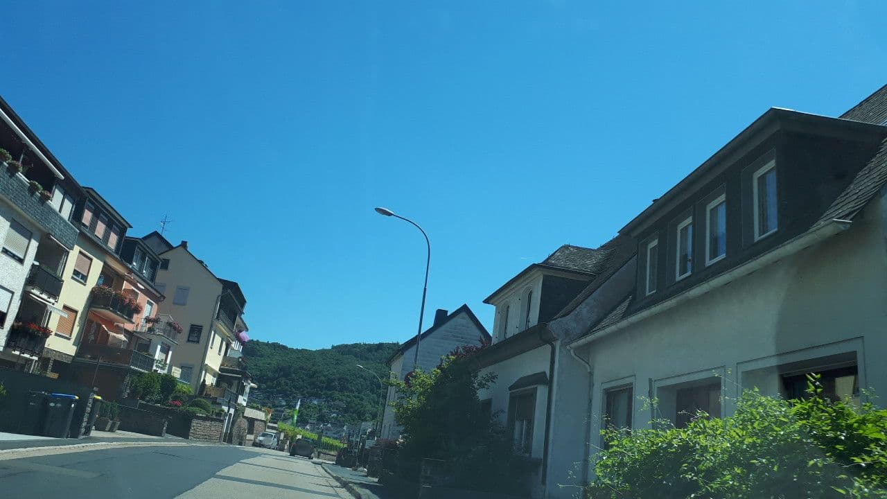 Street view near Villa Sonnenblick, Cochem — © uwenr5 (CC BY-SA · Mapillary)