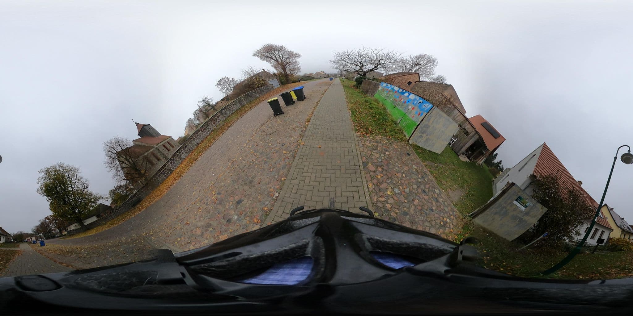 Street view near Ferienwohnung auf dem Feldsteinhof, Chorin — © nhu (CC BY-SA · Mapillary)