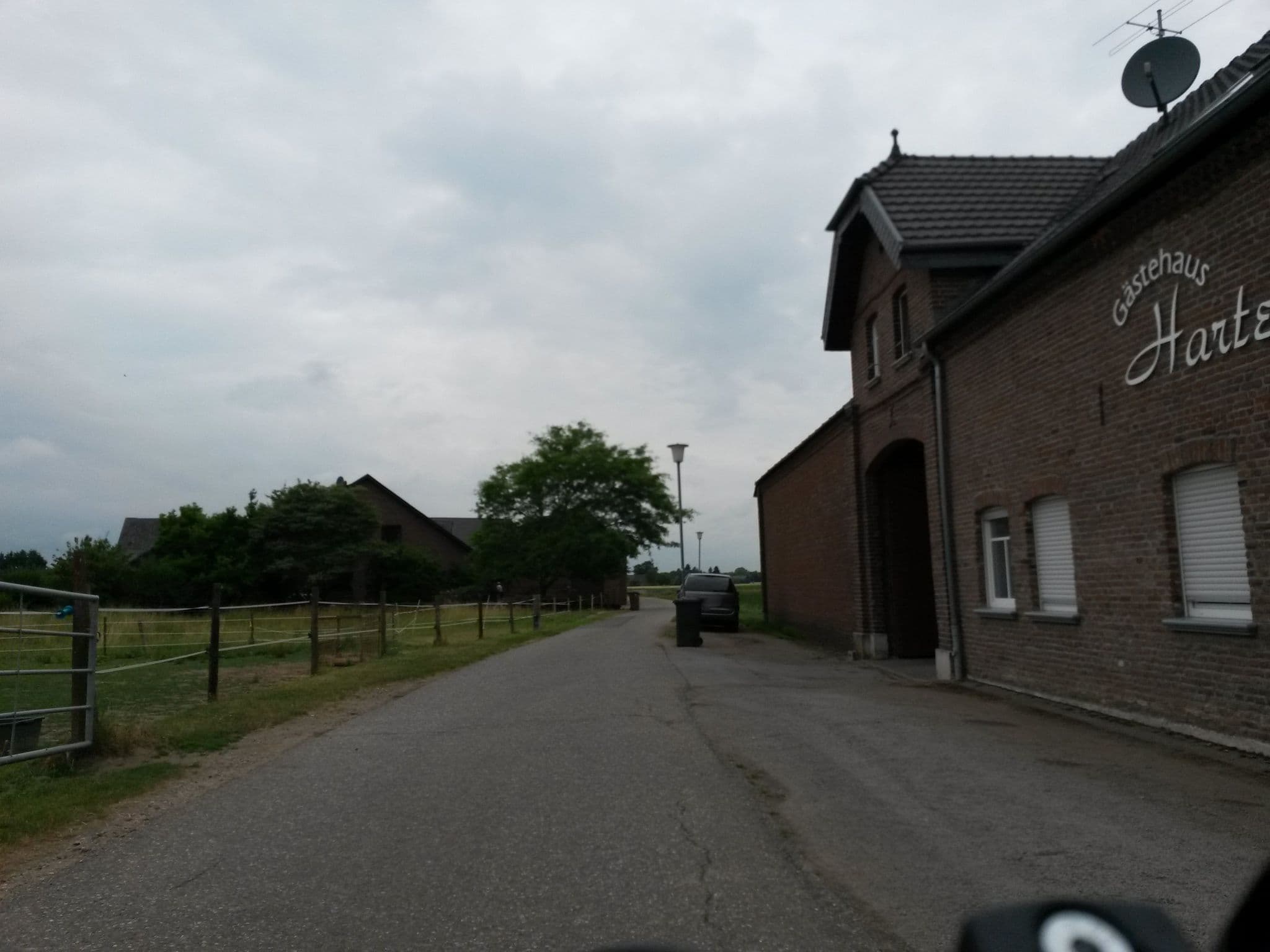 Street view near Harteshof, Kempen — © rausk (CC BY-SA · Mapillary)