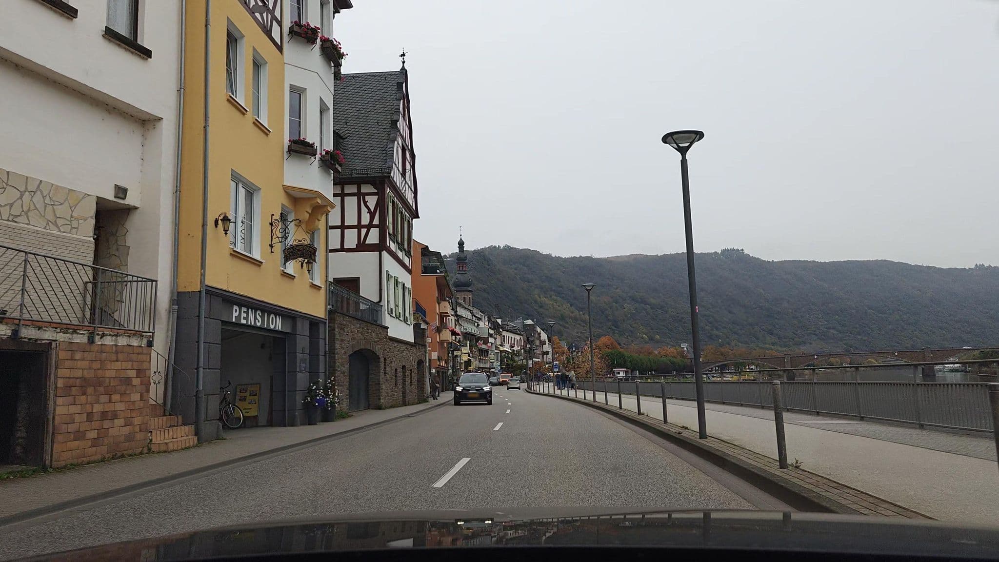 Street view near Gästehaus Milz, Cochem — © amenophis (CC BY-SA · Mapillary)