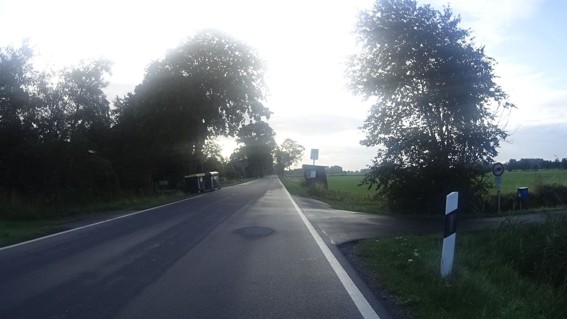 Street view near Hoepkens Hof & Campingplatz, Varel — © ramap (CC BY-SA · Mapillary)