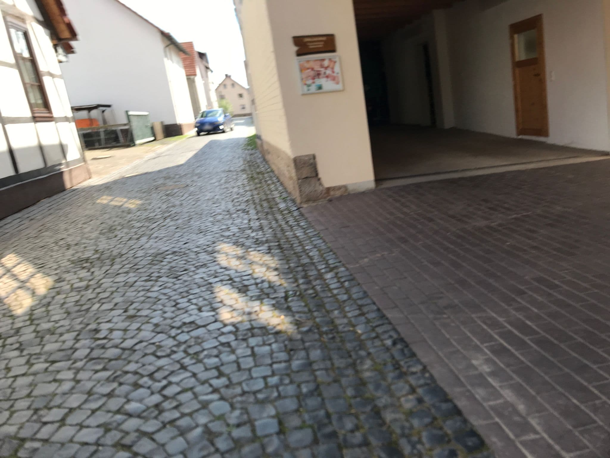 Street view near Heuhotel Kleinvach, Bad Sooden-Allendorf — © fuldata (CC BY-SA · Mapillary)
