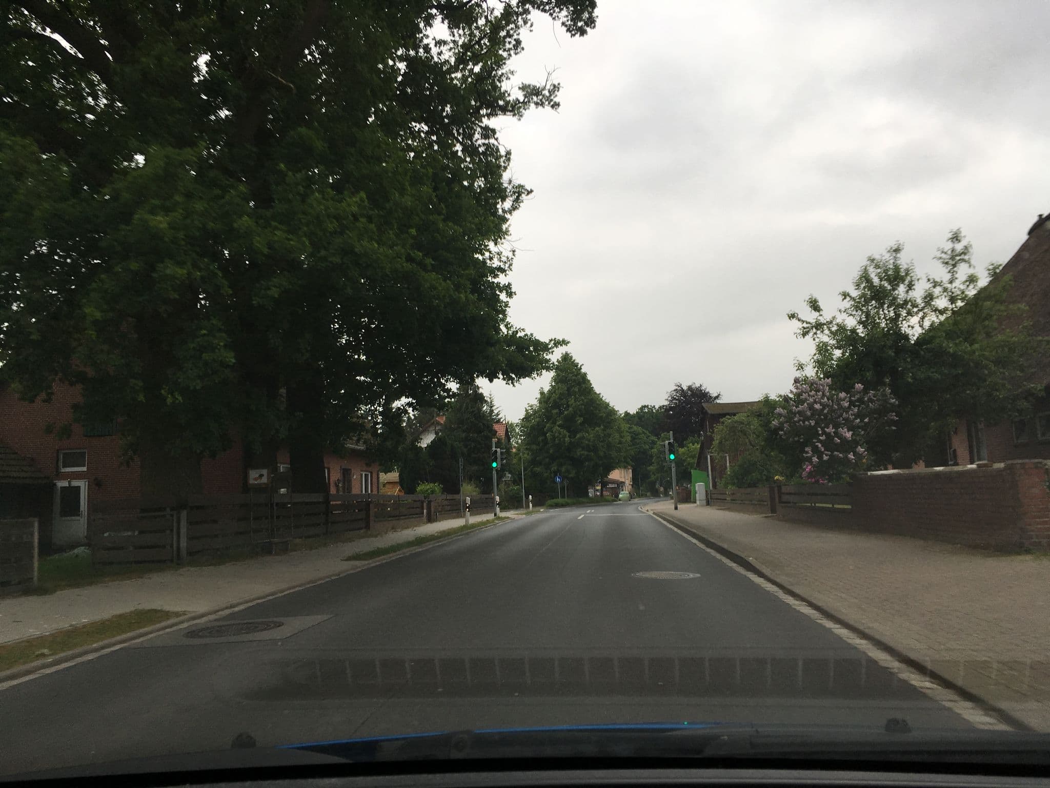 Street view near Behrs Hof, Winsen — © hotteliene (CC BY-SA · Mapillary)