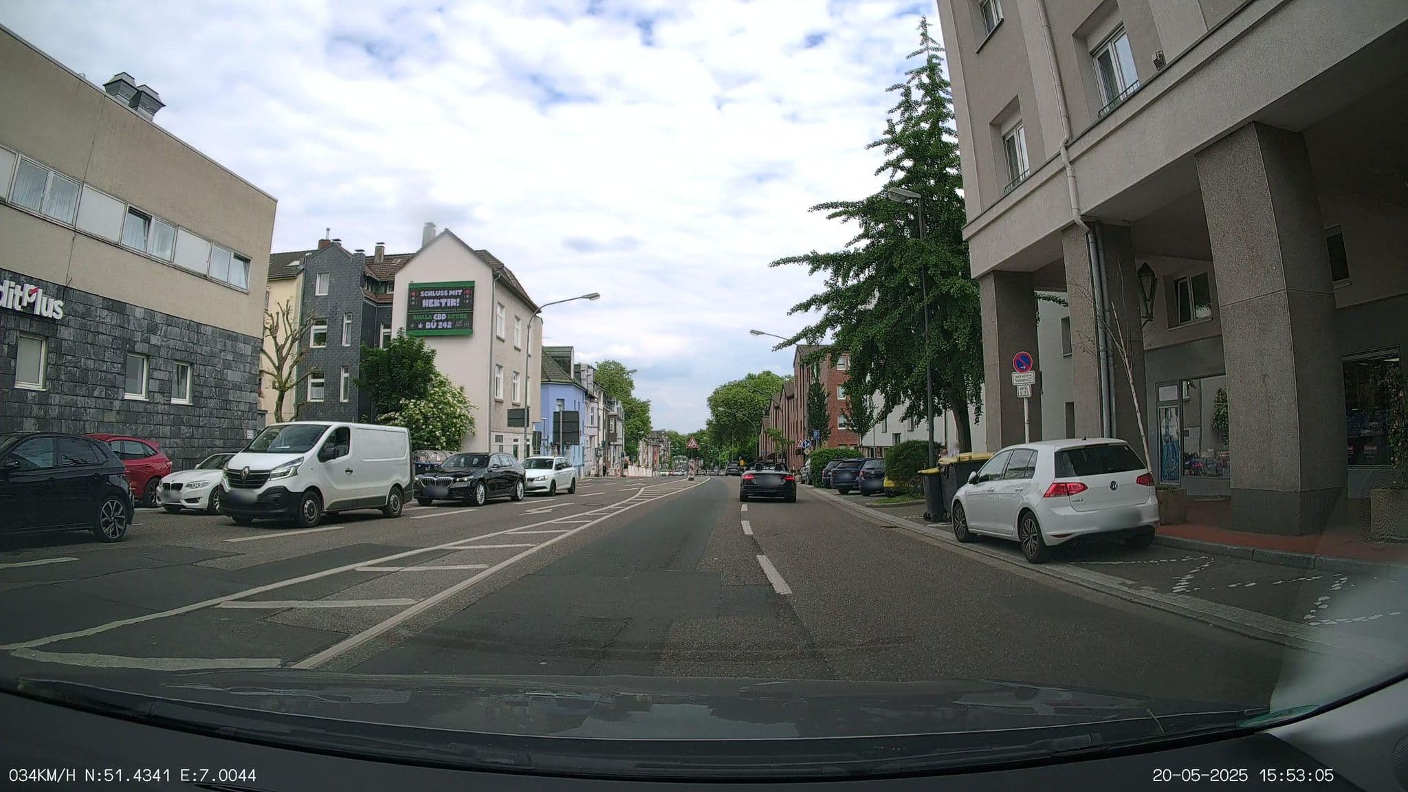 Street view near Garner Hotel Essen -Messe by IHG, Essen — © heetENkoel (CC BY-SA · Mapillary)