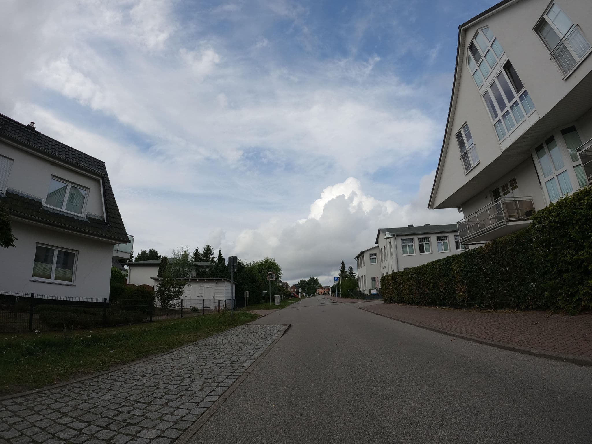 Street view near Südperd, Ostseebad Göhren — © strubbl (CC BY-SA · Mapillary)